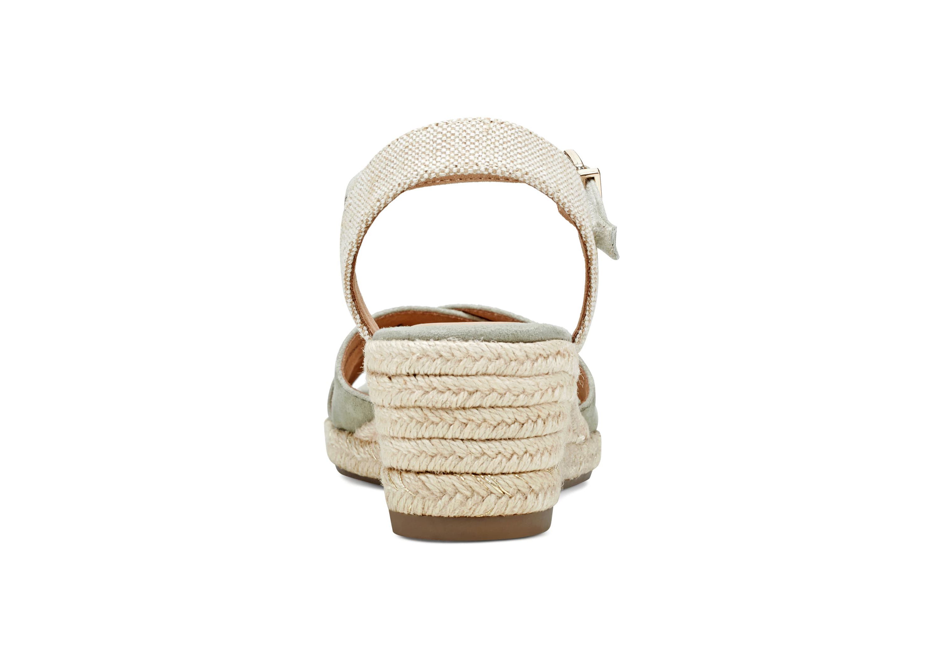 Shandra Ankle Strap Round Toe Wedge Sandals