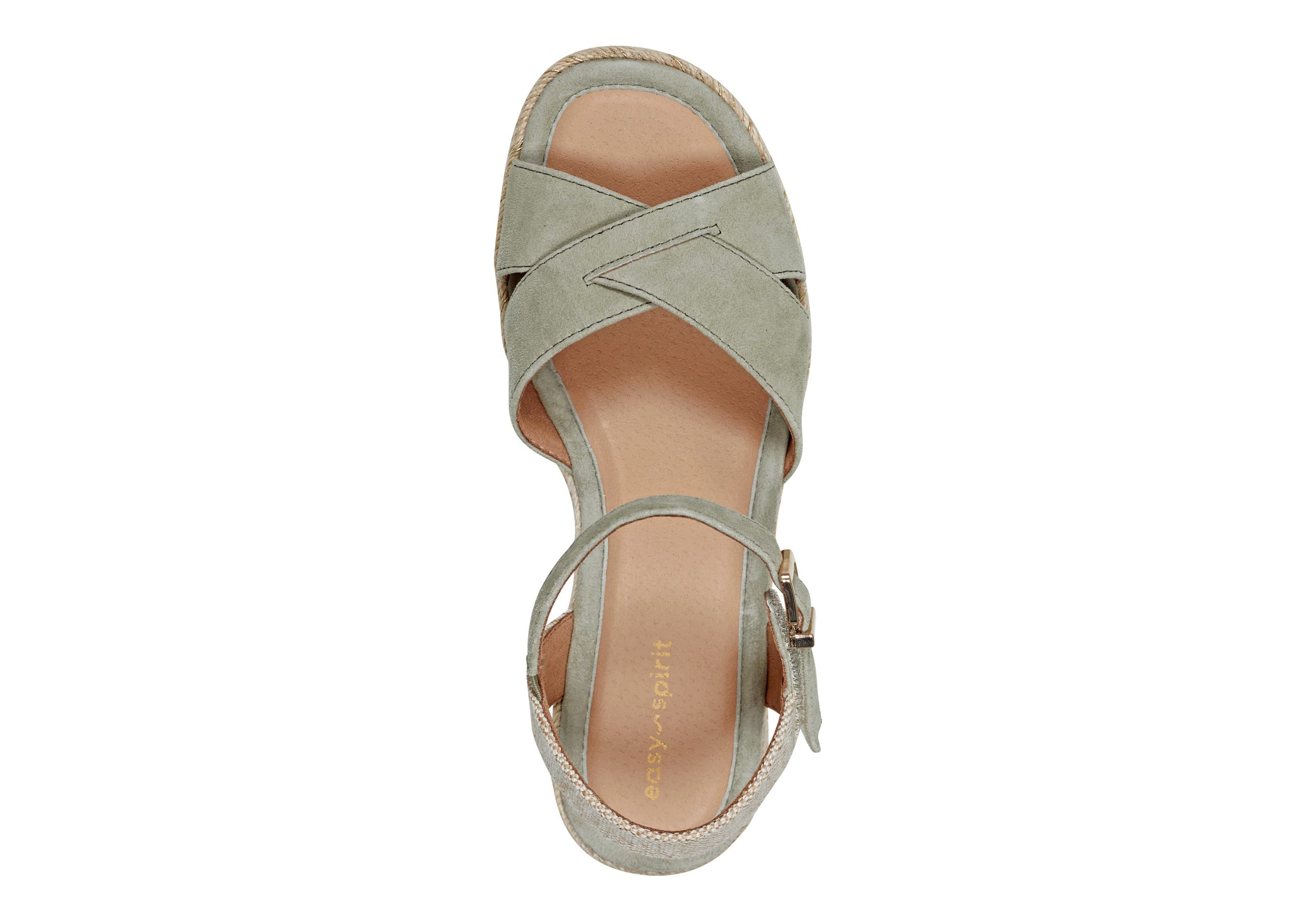 Shandra Ankle Strap Round Toe Wedge Sandals