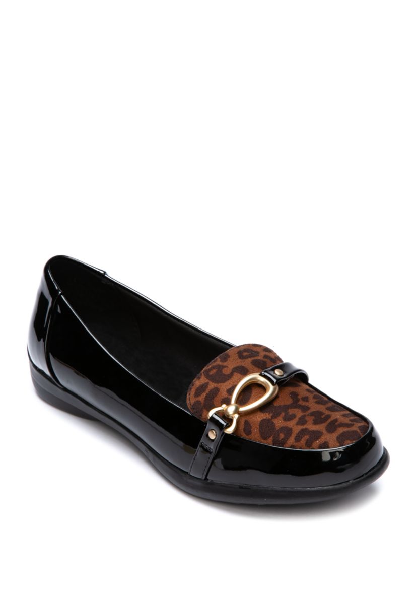 Blayne 2 Flats