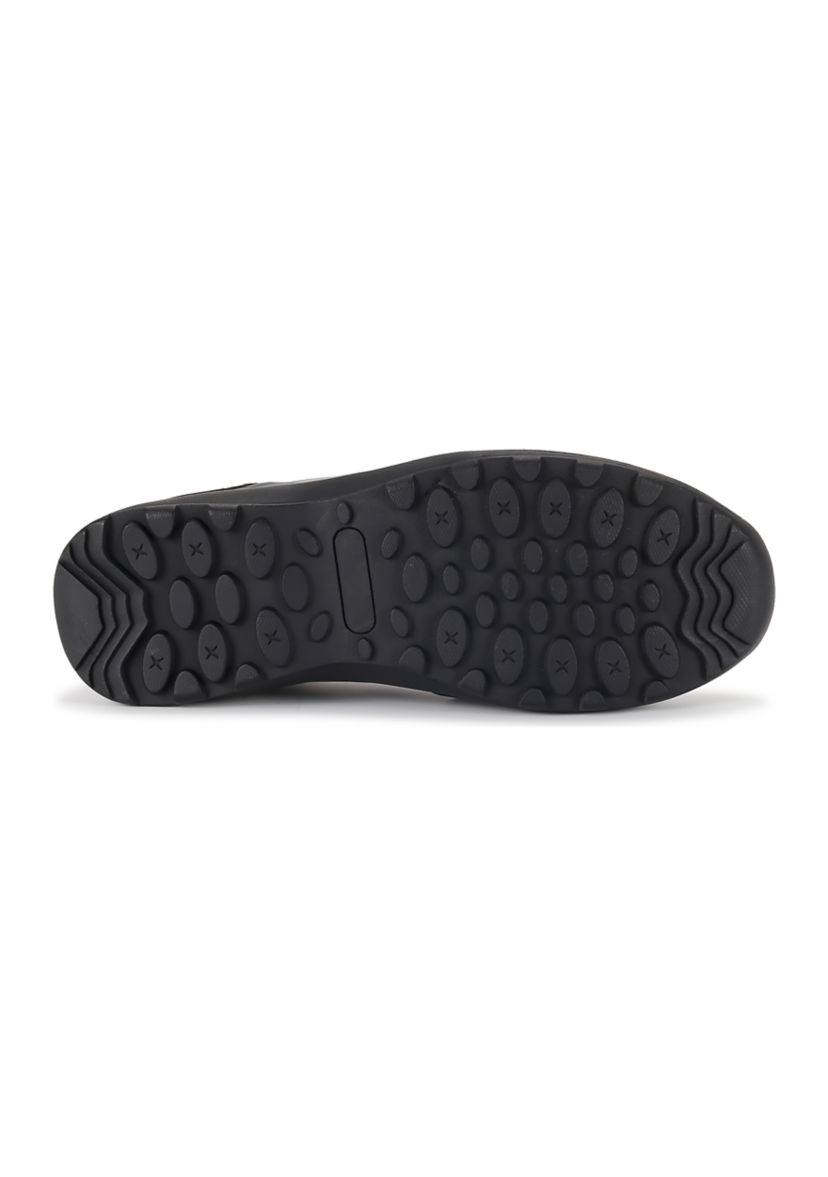 Womens Yallyw Sneakers - Wide Width