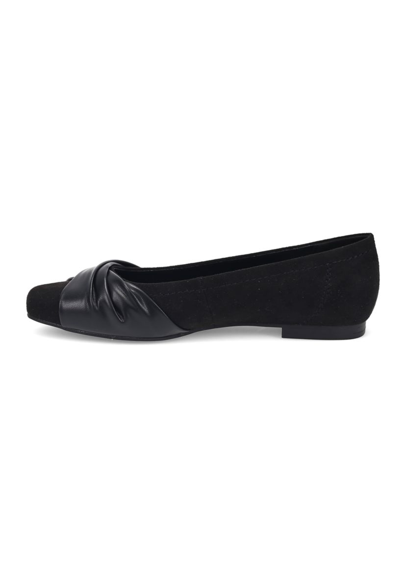 Dayna Flats