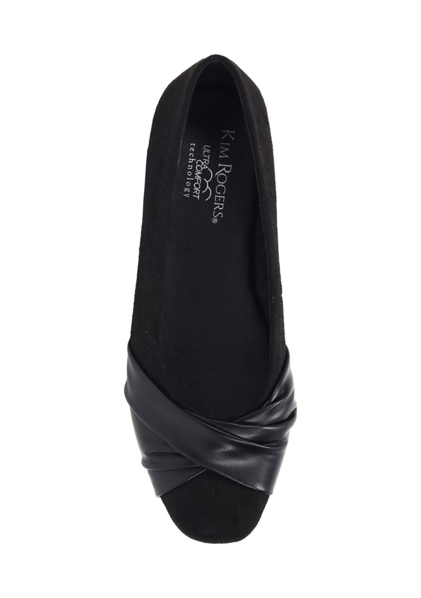 Dayna Flats