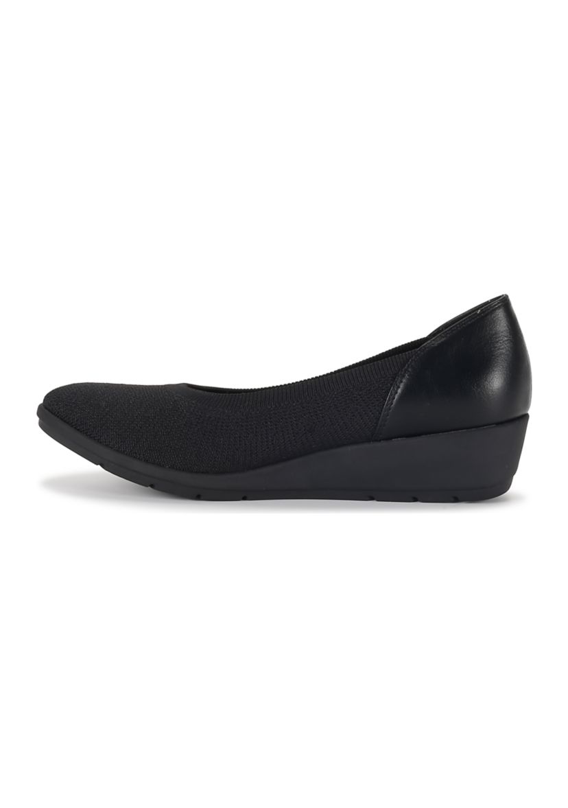 Maddie Wedged Flats