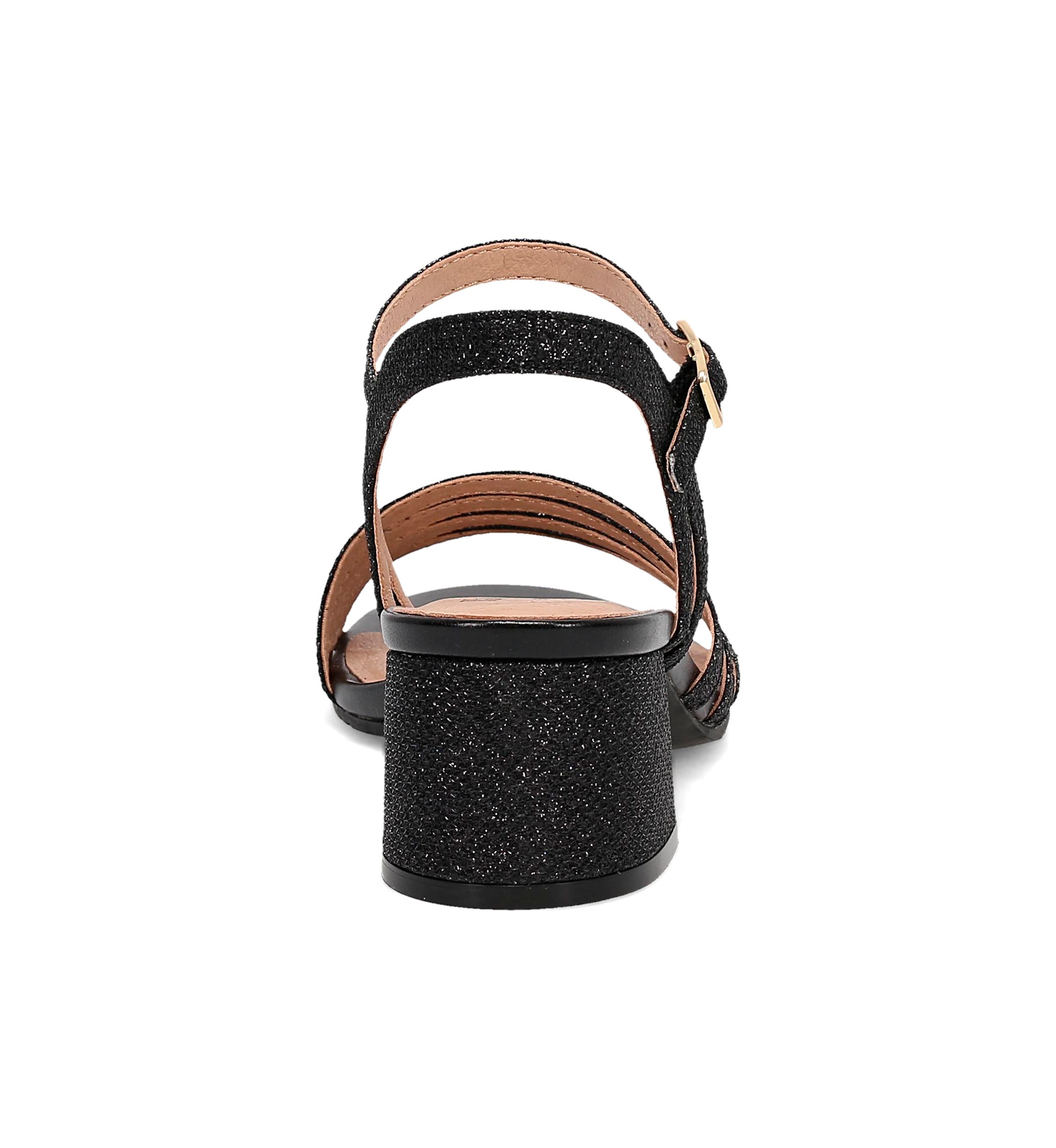Kelsie Sandals
