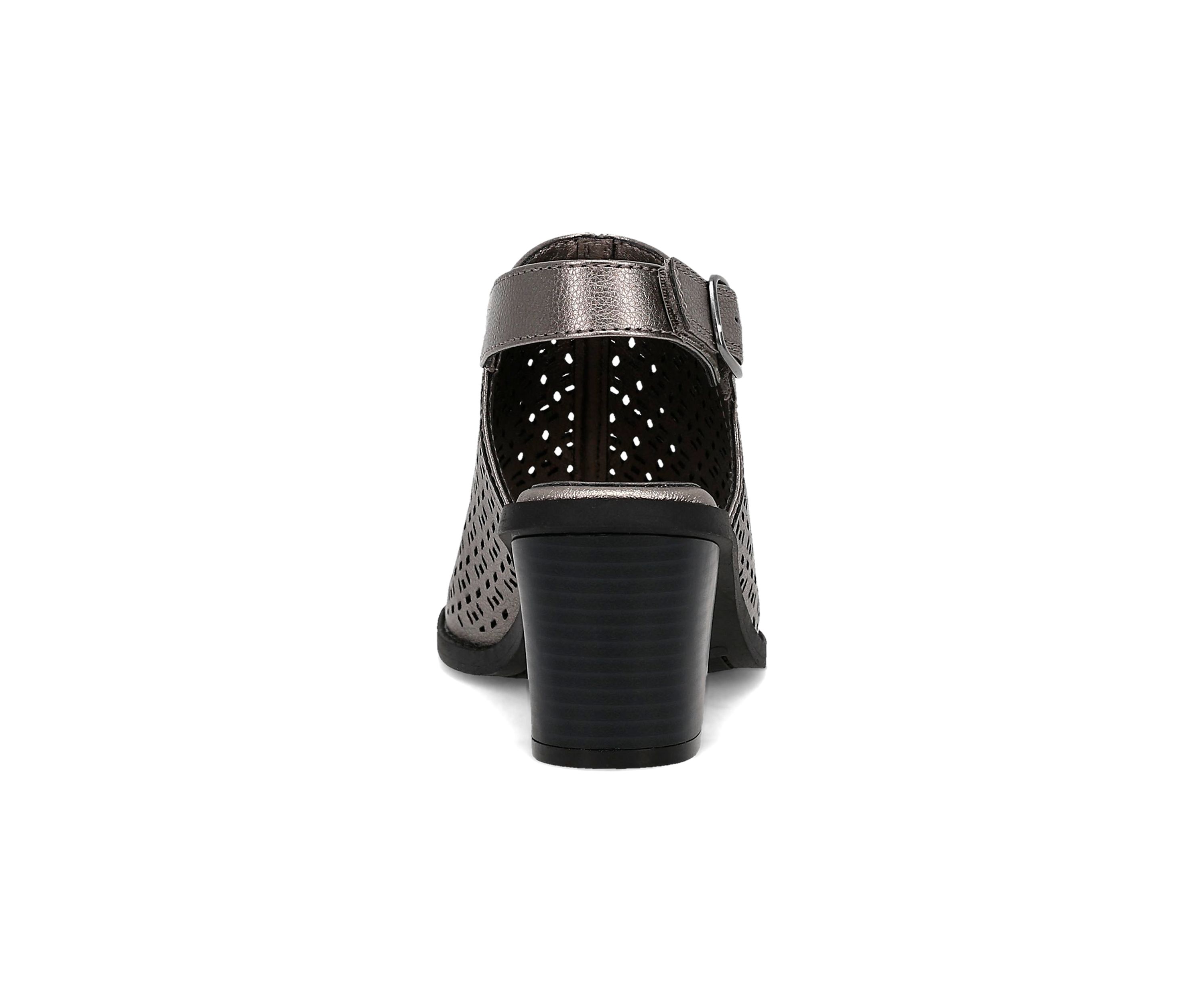 Zoey Sandals