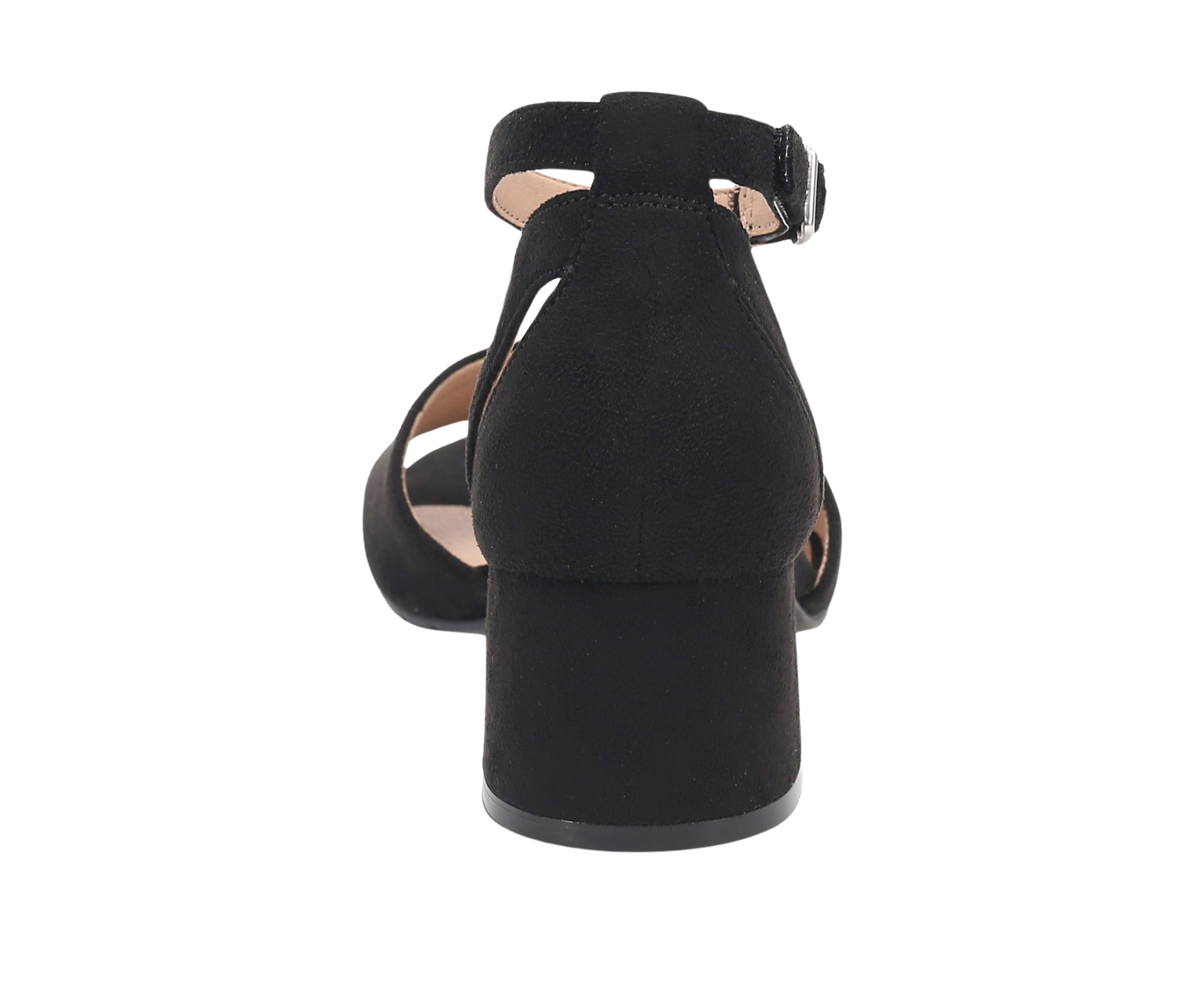 Kuma Sandals
