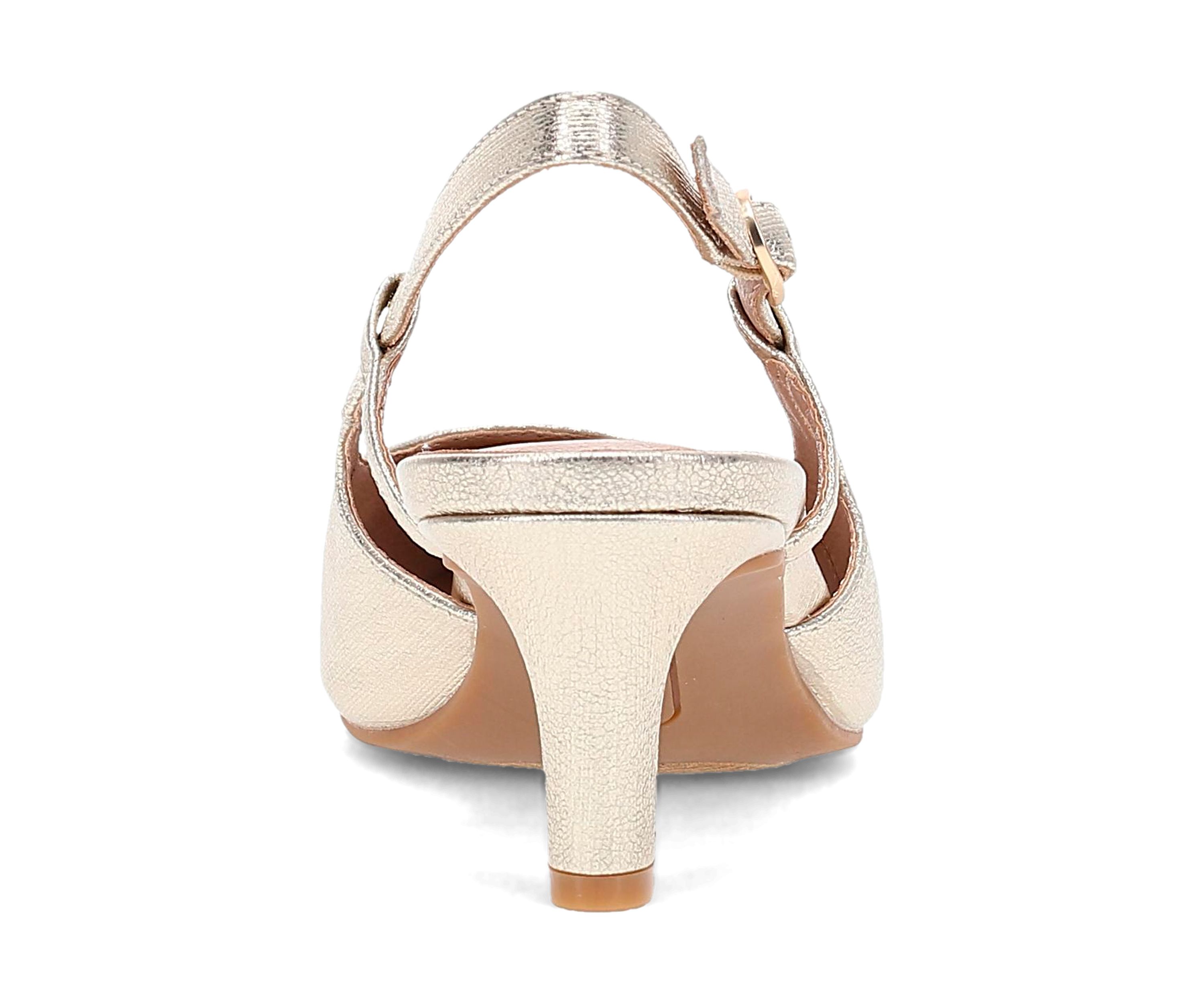 Lakelyn Pumps