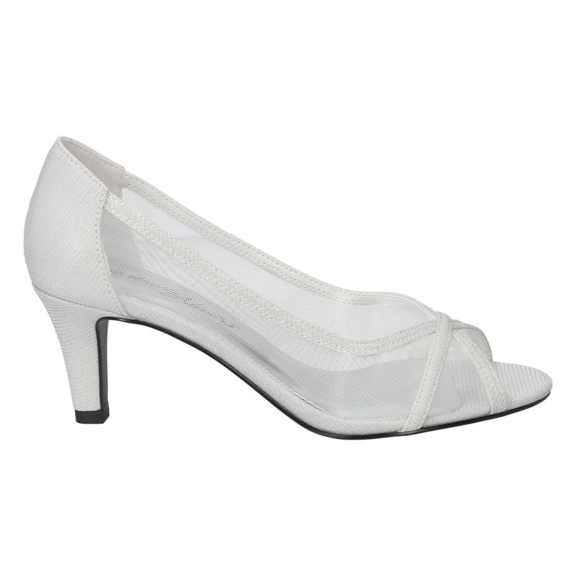 Picaboo Pumps
