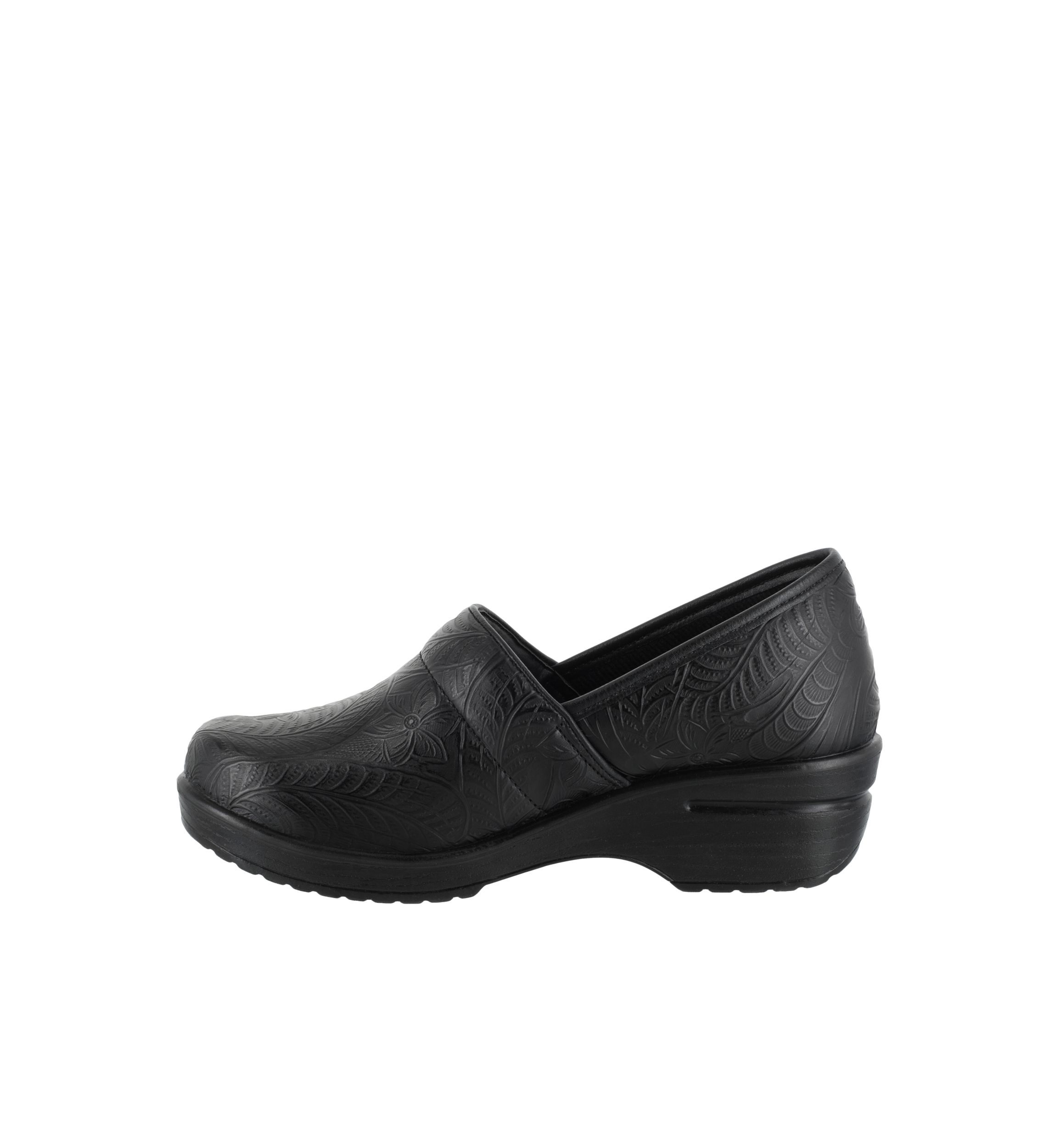 Lyndee Embossed Mule