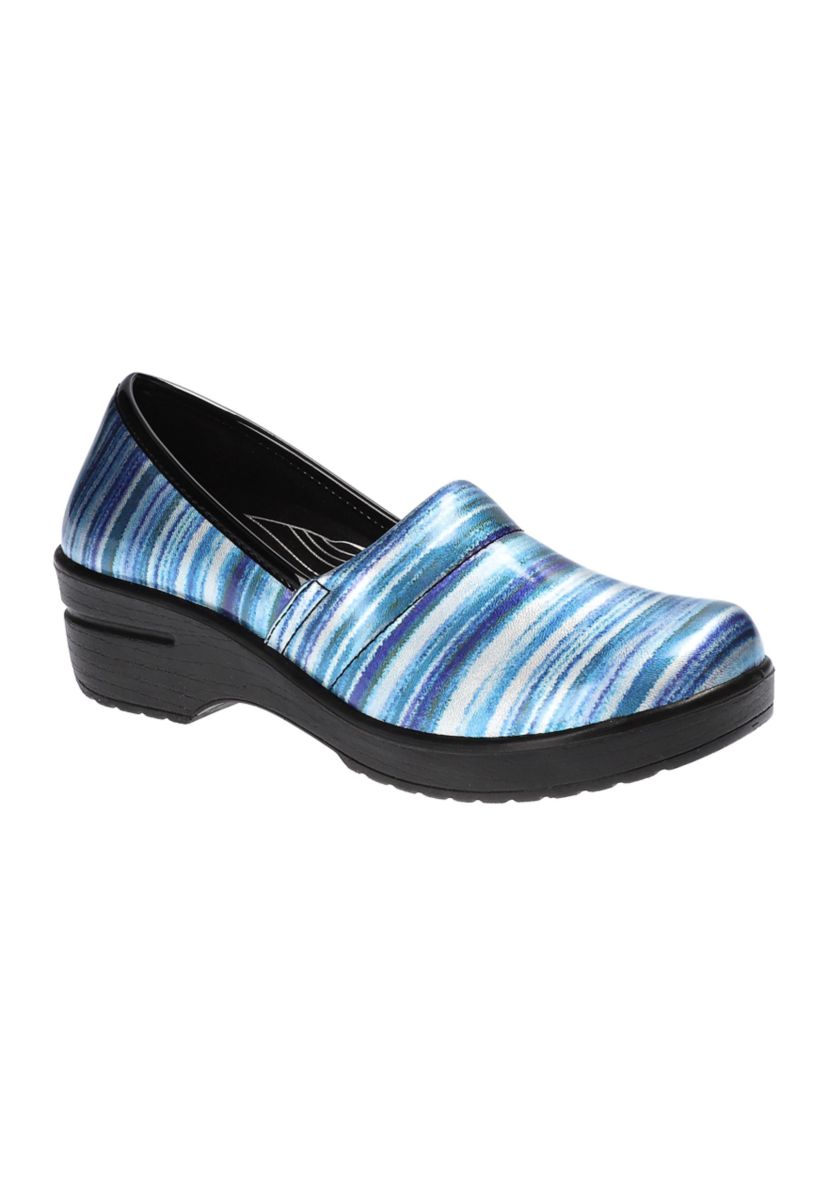 Laurie Slip Resistant Clogs