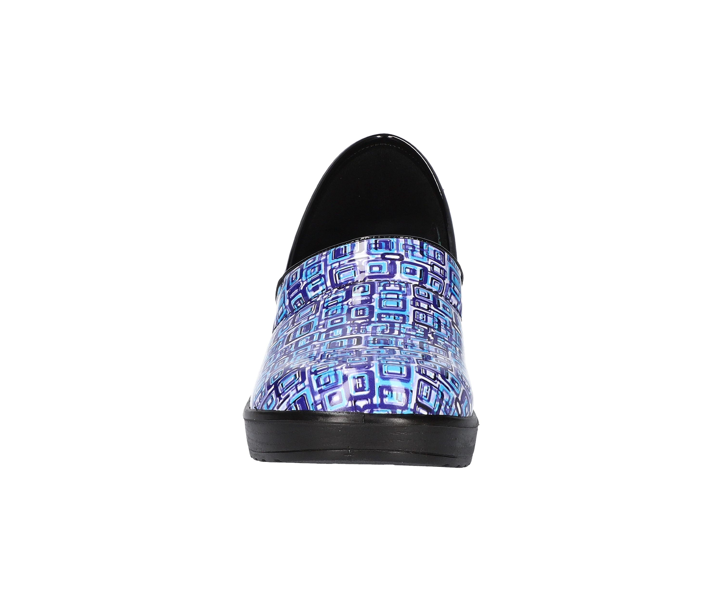 Lyndee Slip Resistant Clogs