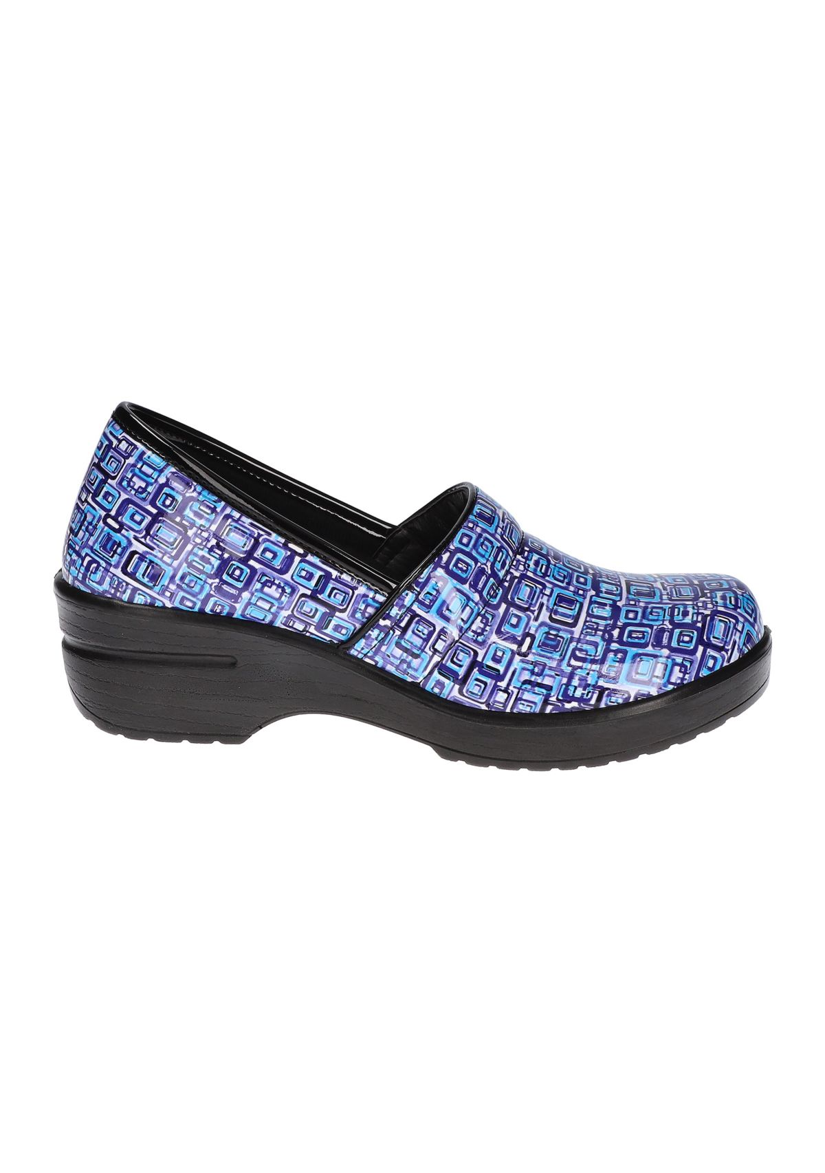 Lyndee Slip Resistant Clogs