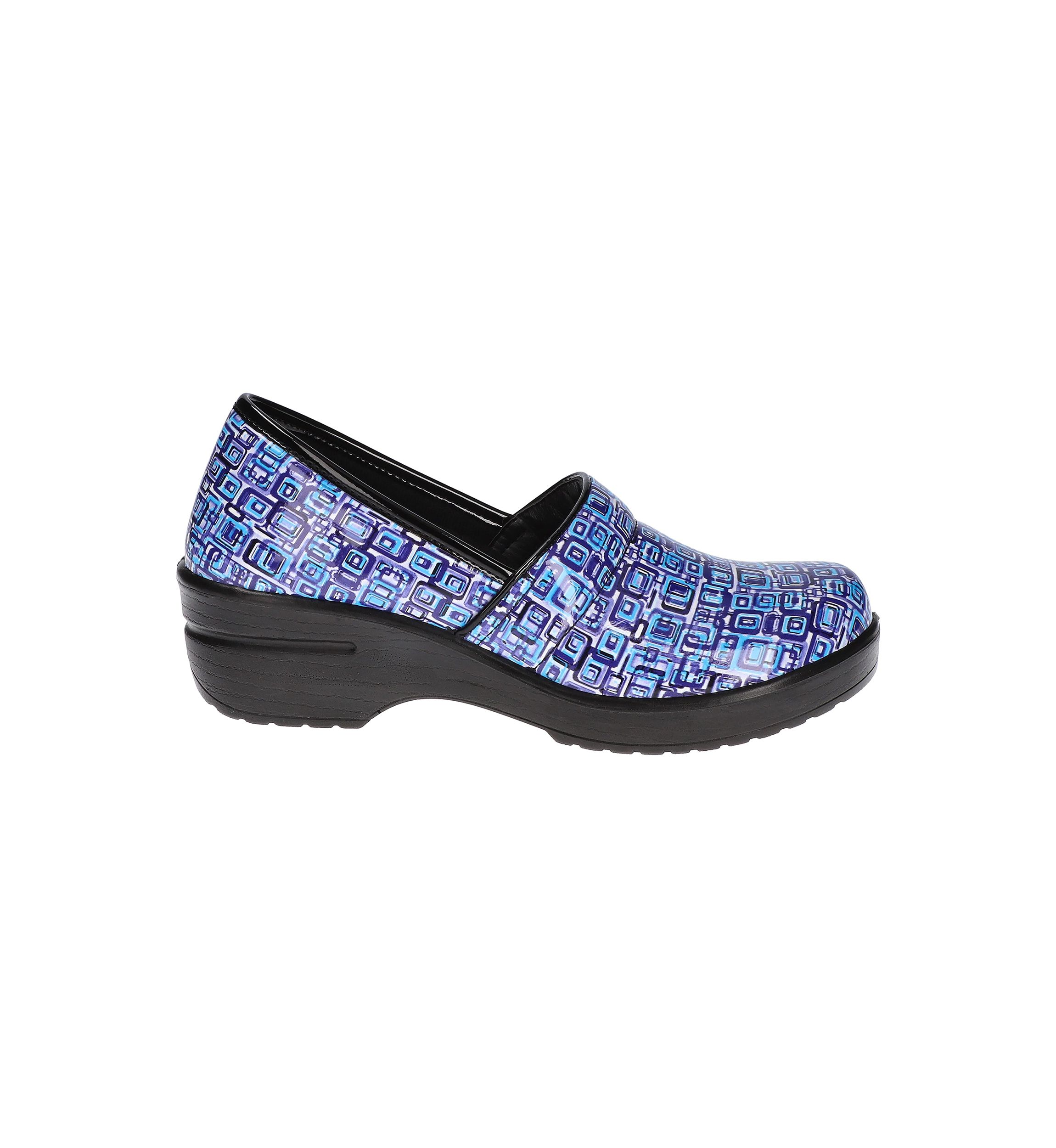 Lyndee Slip Resistant Clogs