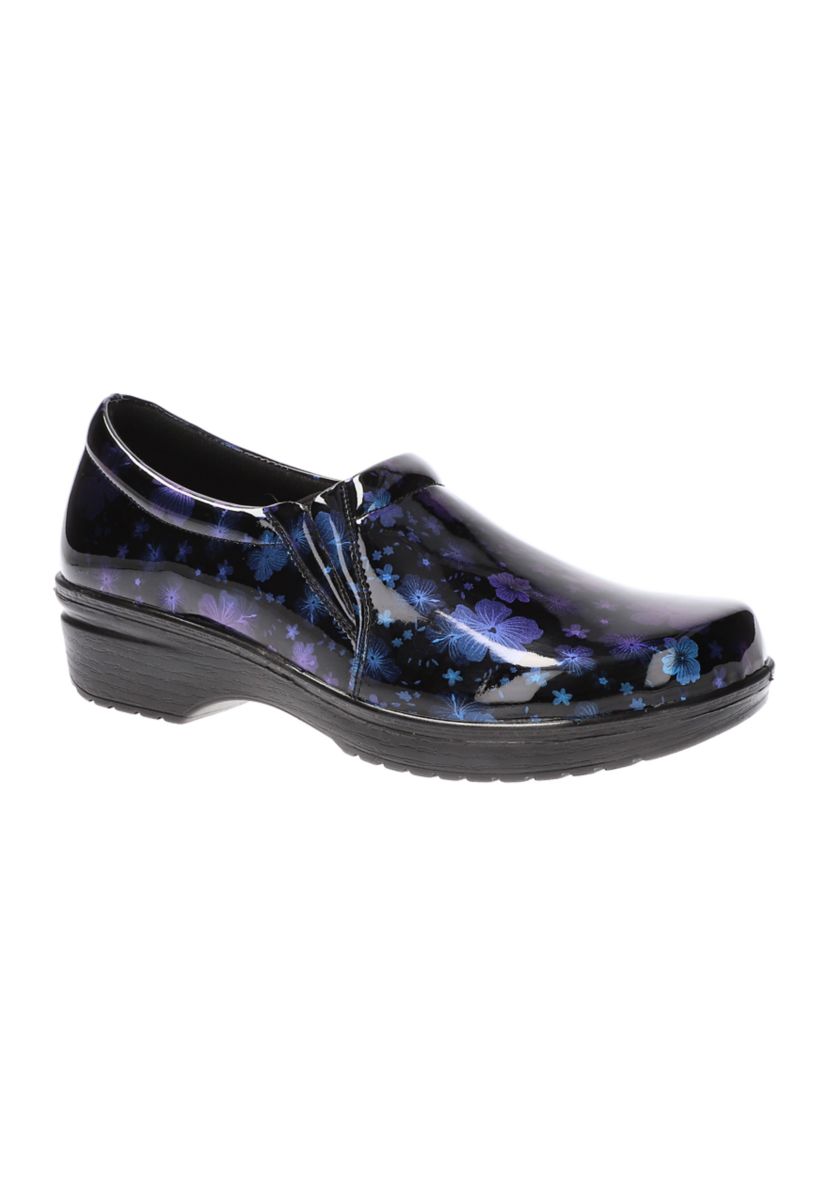 Tiffany Slip Resistant Clogs