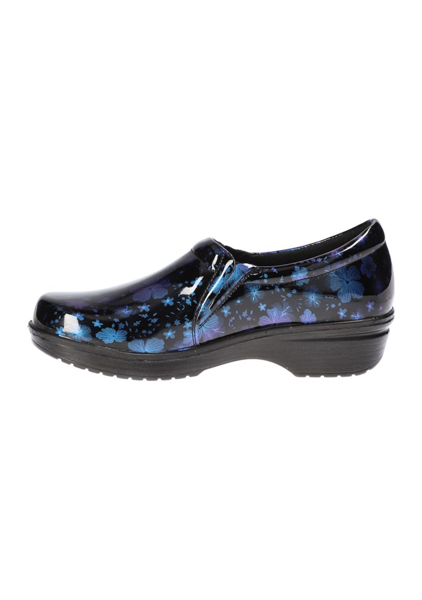 Tiffany Slip Resistant Clogs