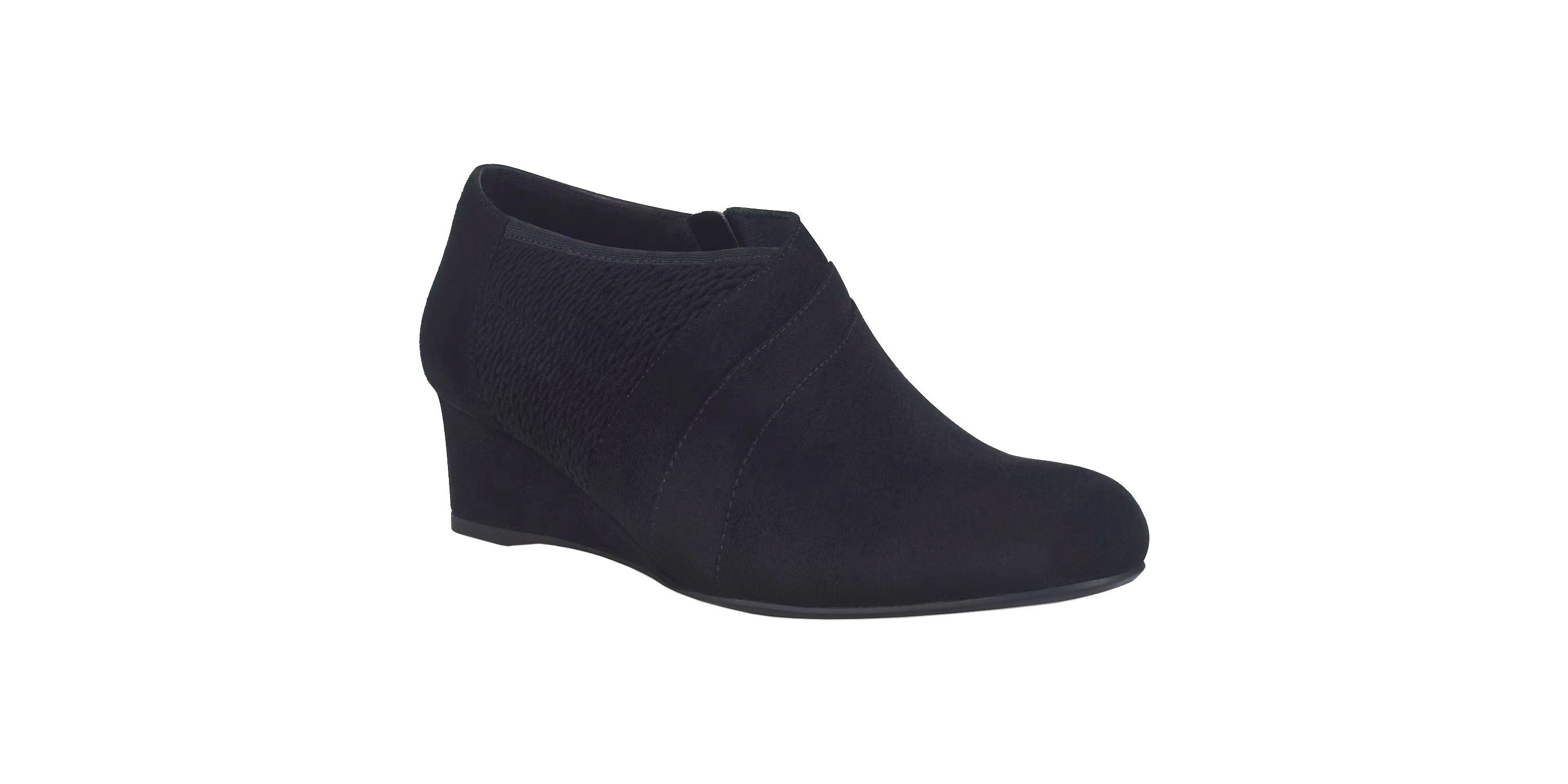 Ginger Stretch Wedge Shoetie with Memory Foam