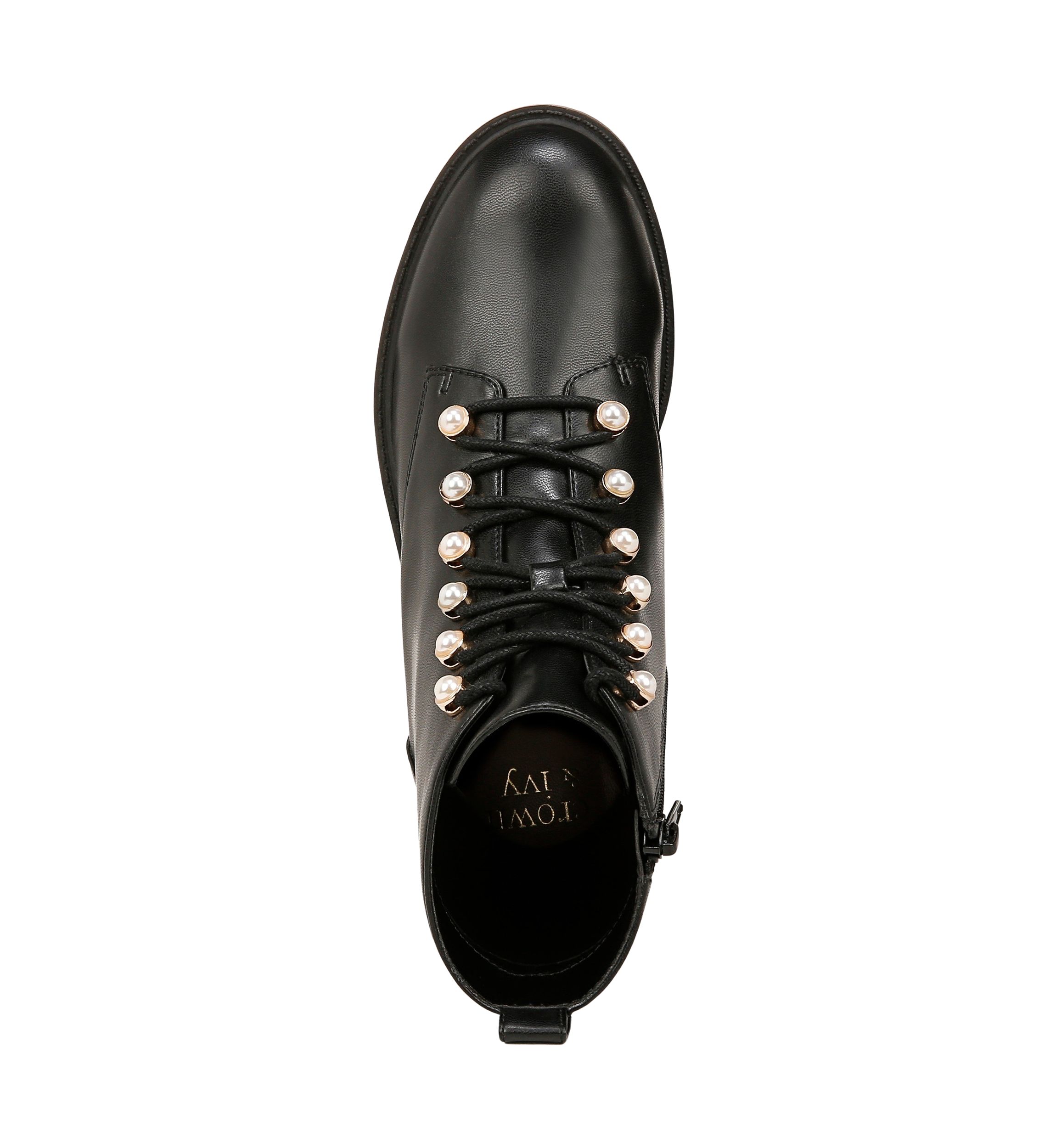 Max Boots