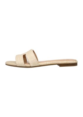 Belk - Win the Weekend with $17 sandals from Yellow Box