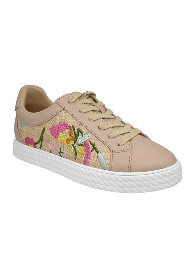 Lulu Sneakers