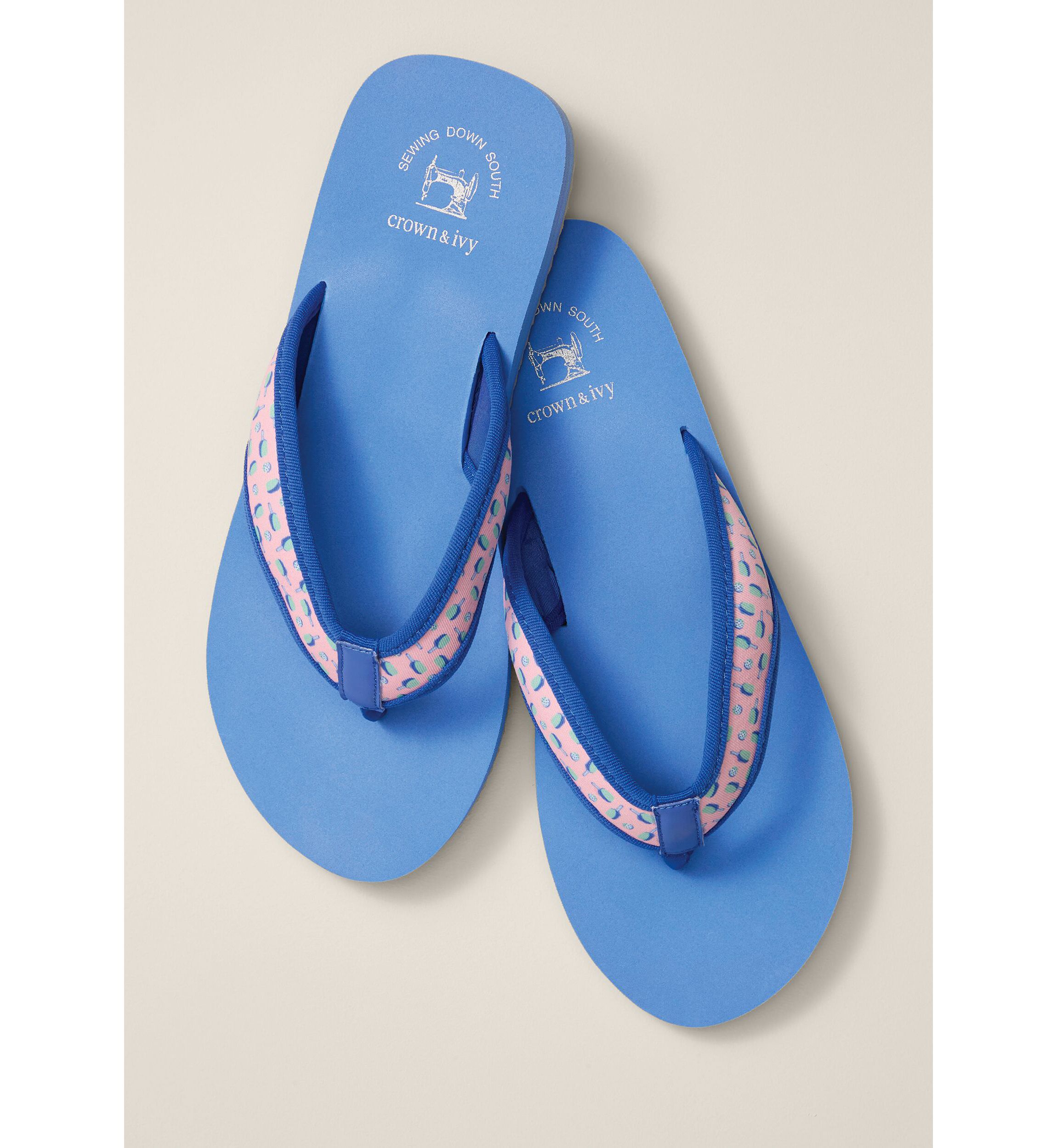 Sewing Down South x Crown & Ivy™ Mens Eva Flip Flop Sandals