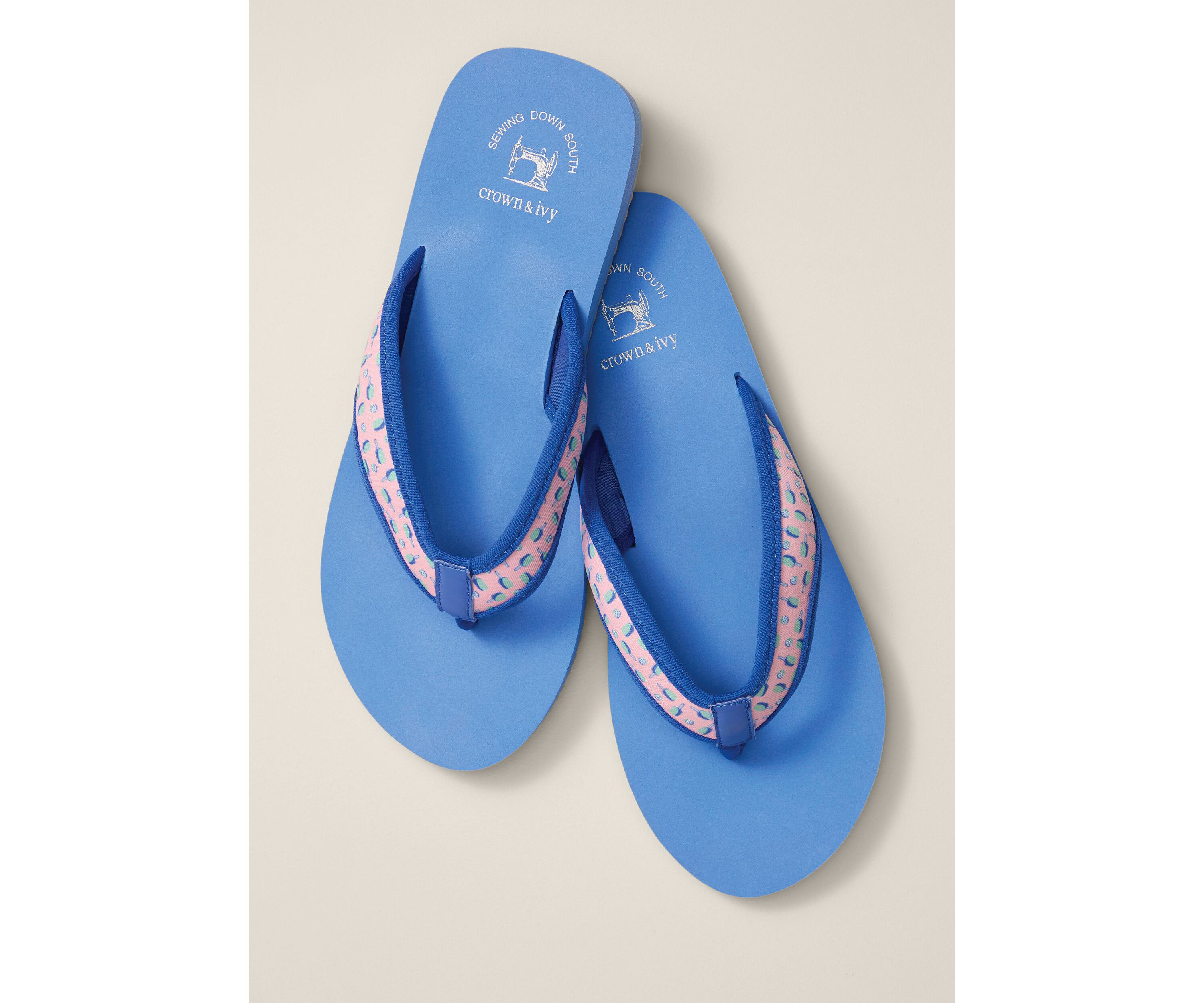 Sewing Down South x Crown & Ivy™ Mens Eva Flip Flop Sandals