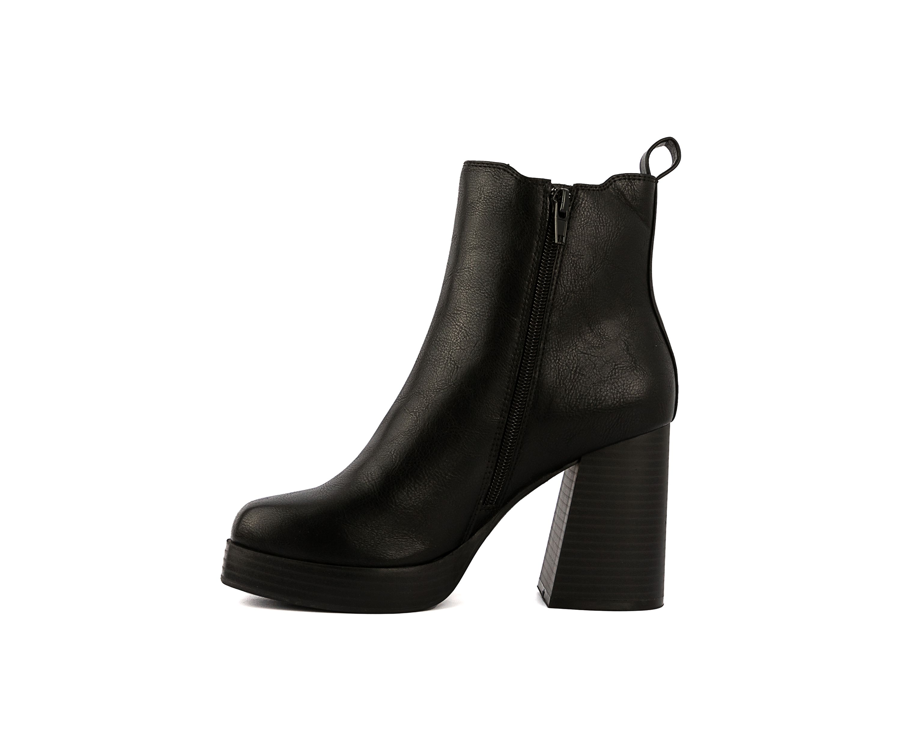 West Cam Chelsea Boots
