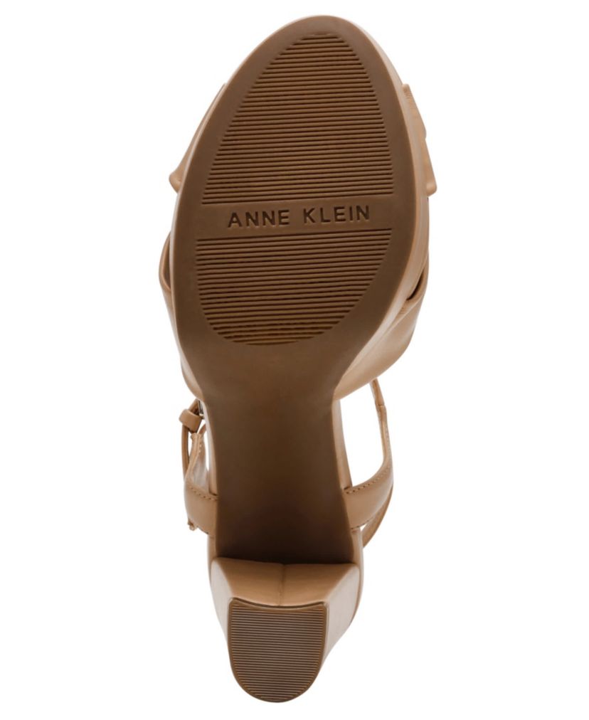 Velia Platform Sandal