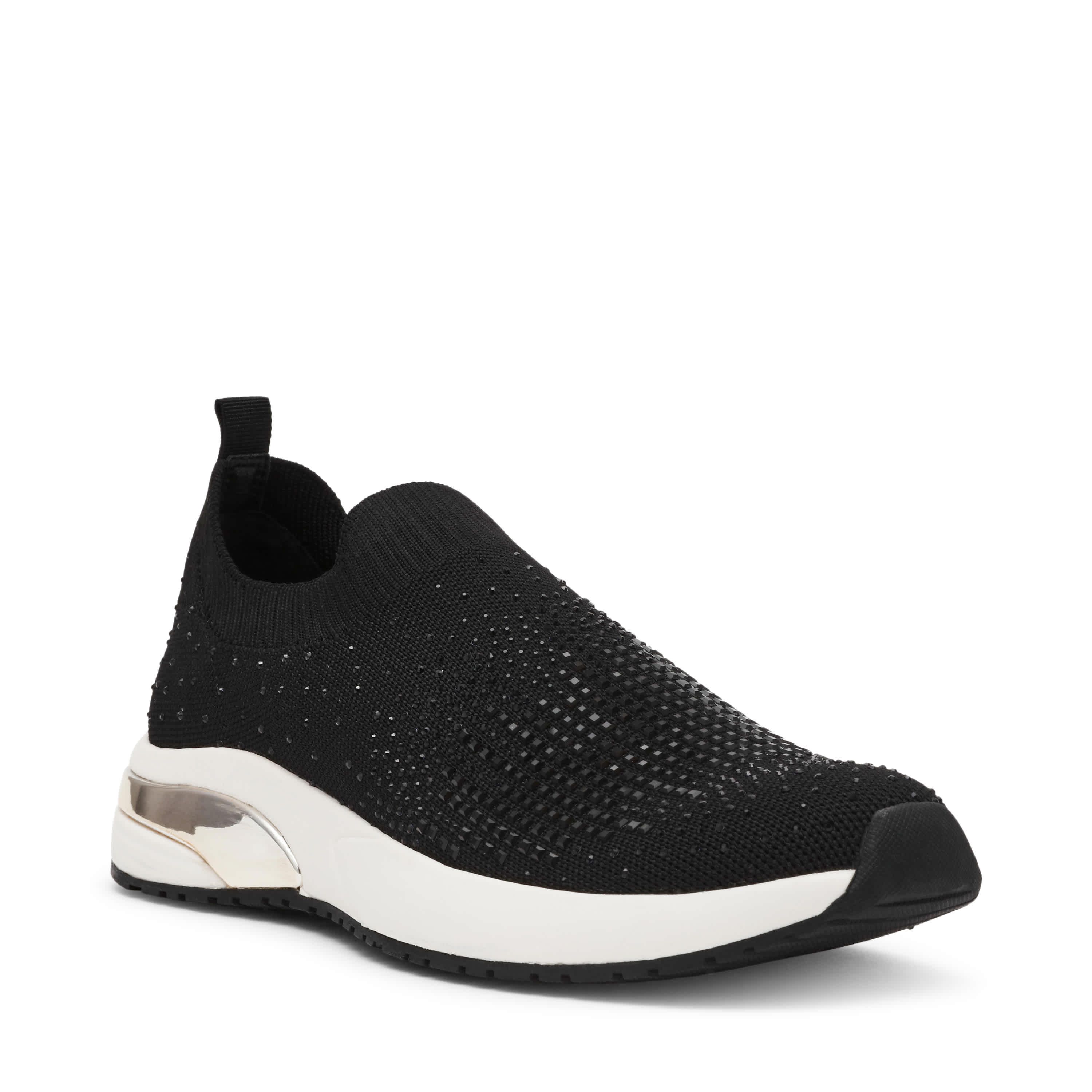 Compete Sneaker