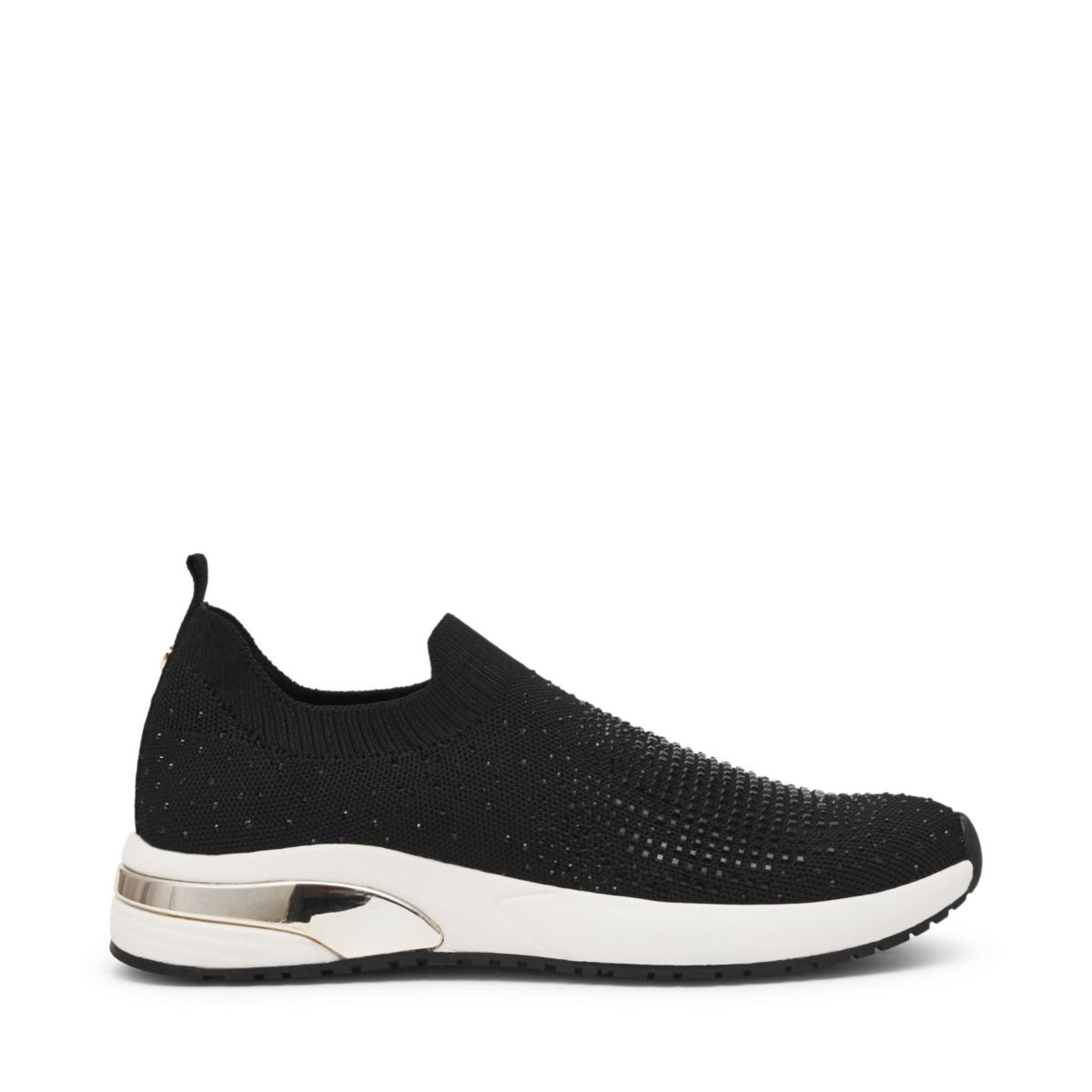 Compete Sneaker