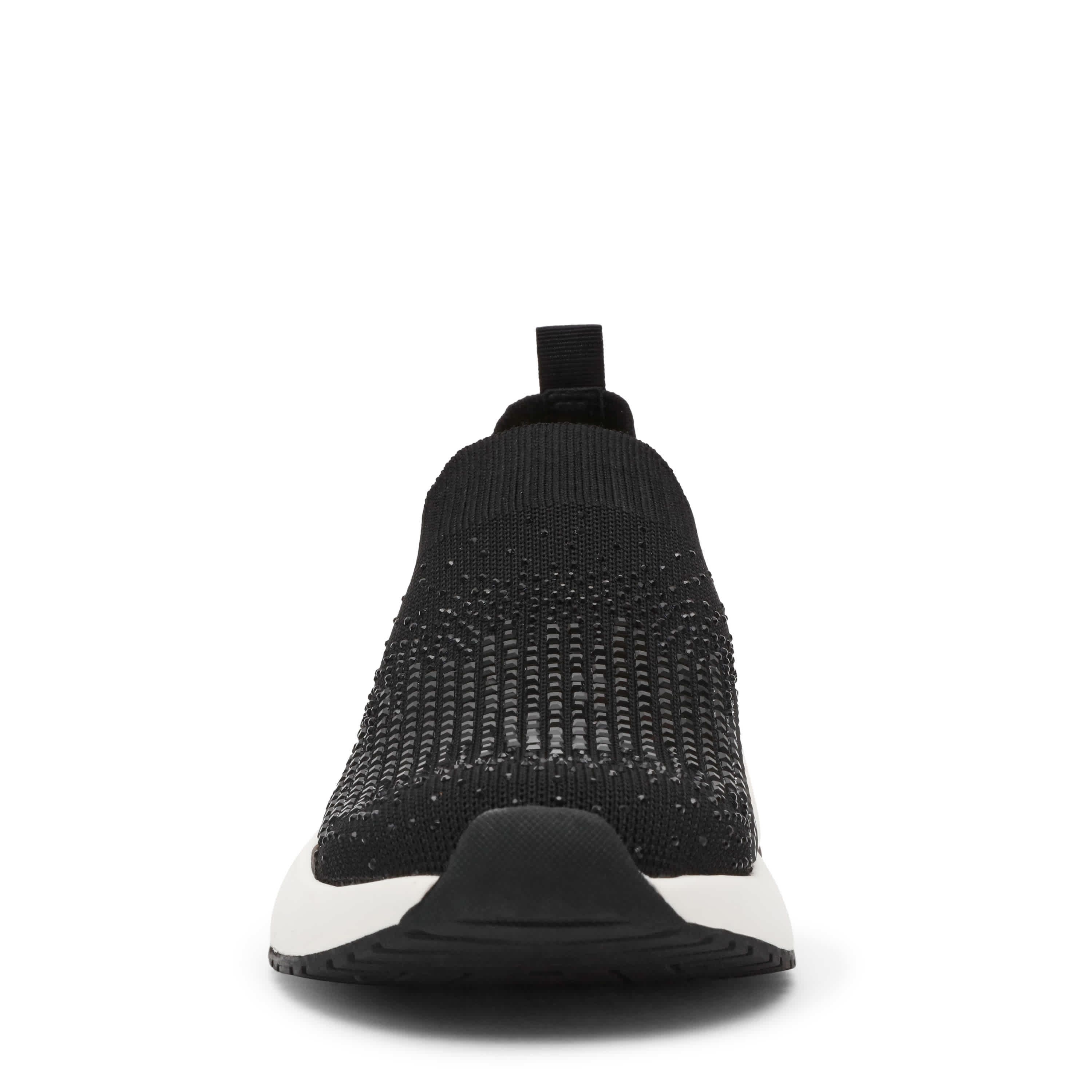 Compete Sneaker