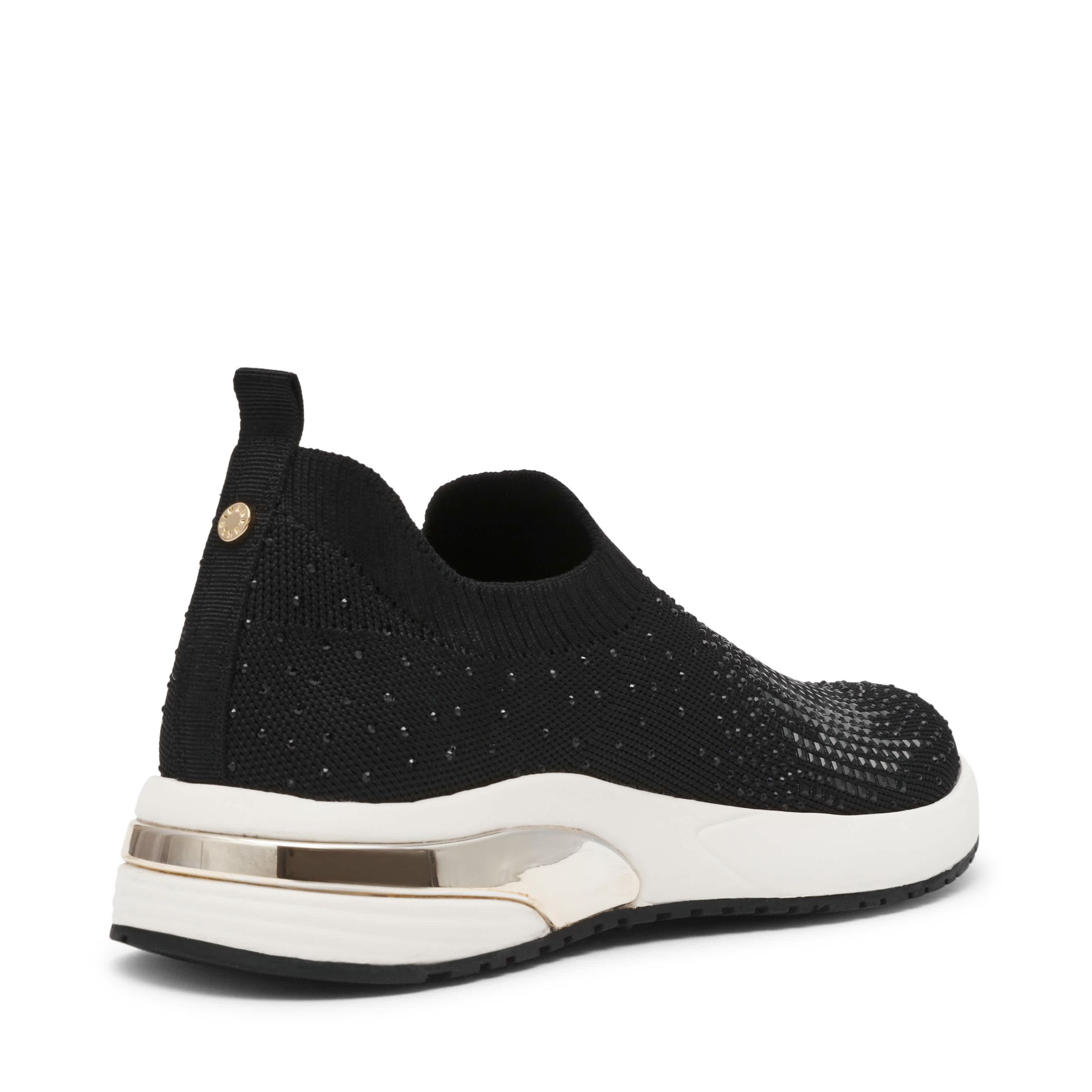 Compete Sneaker