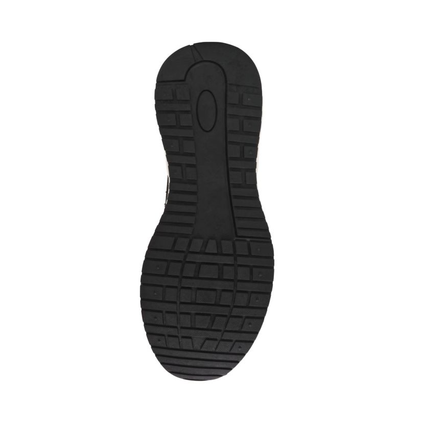 Compete Sneaker