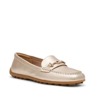 Anne Klein Women's Hanna Loafer, Platinum, 9M