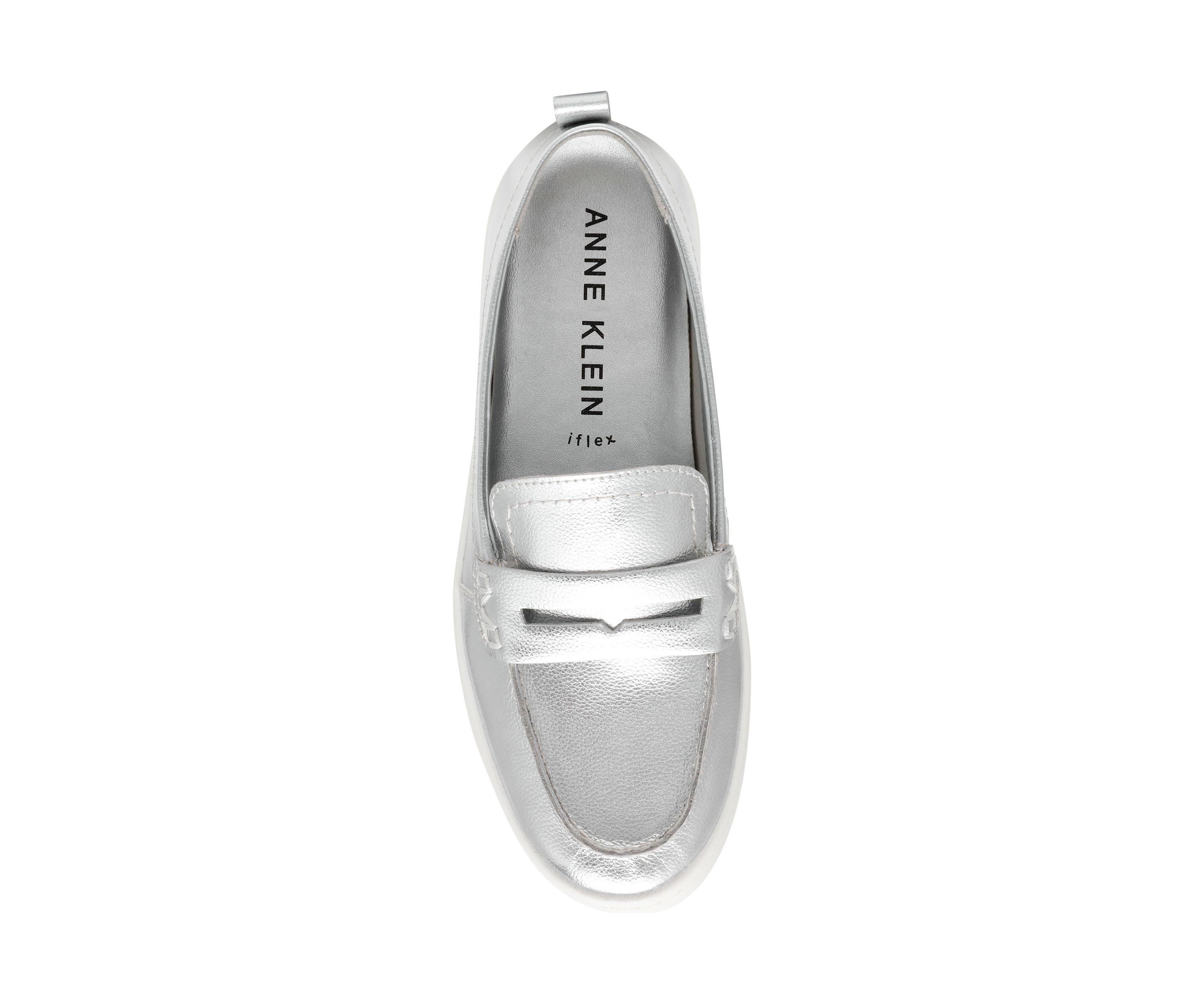 Kinetic Loafers