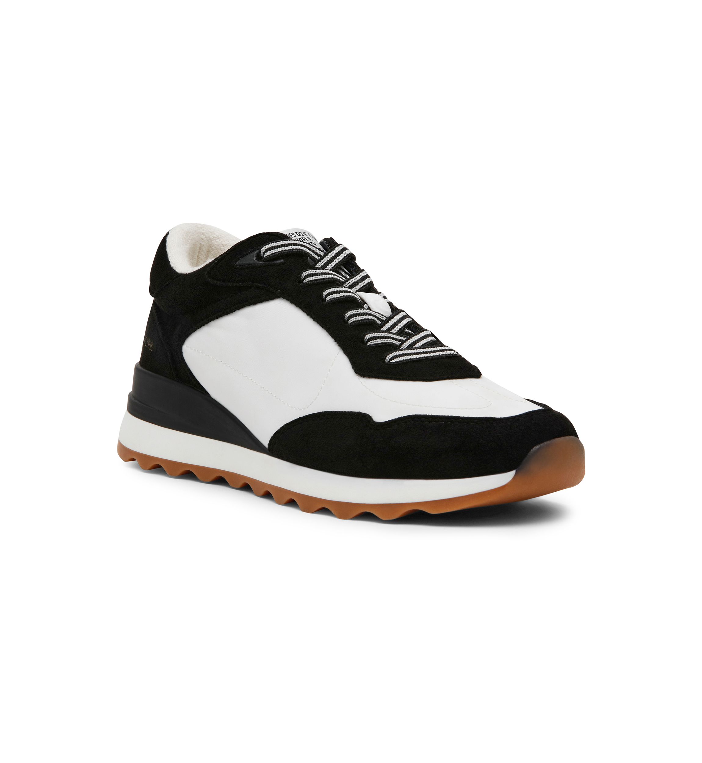 Runner Sneakers