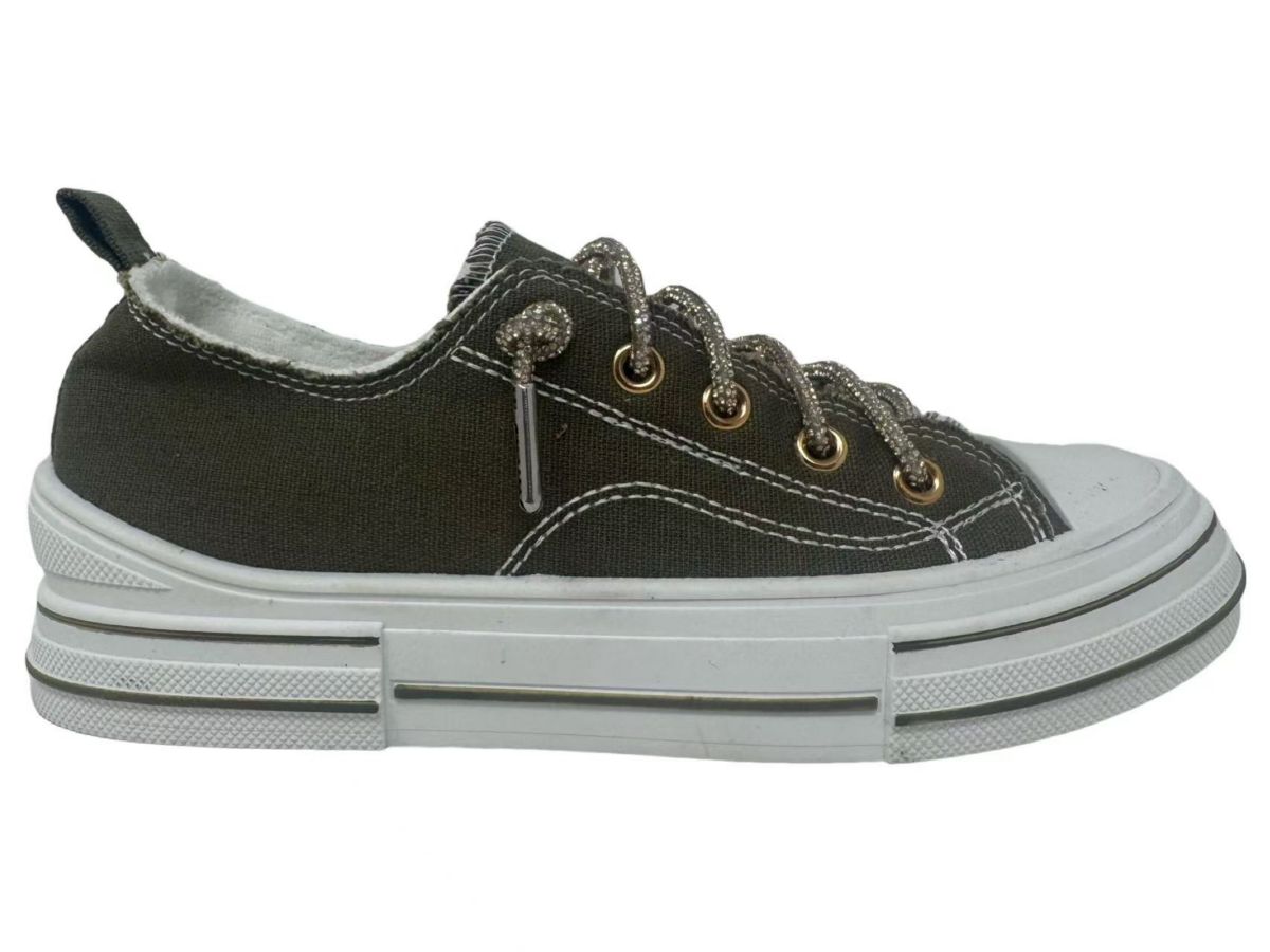 Aman 3 Womens Slip-on Glitter Laced Sneaker