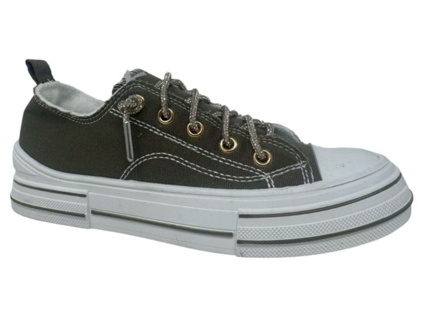 Aman 3 Womens Slip-on Glitter Laced Sneaker