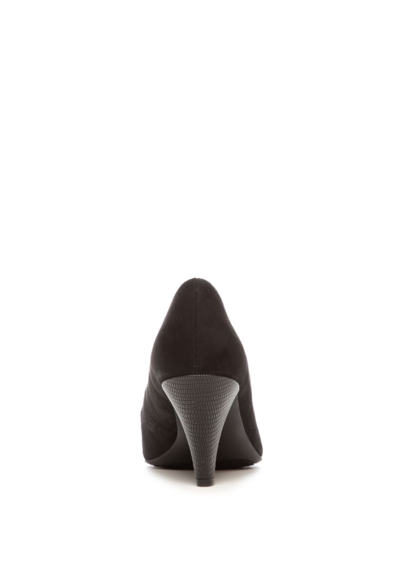Nelly Classic Heels