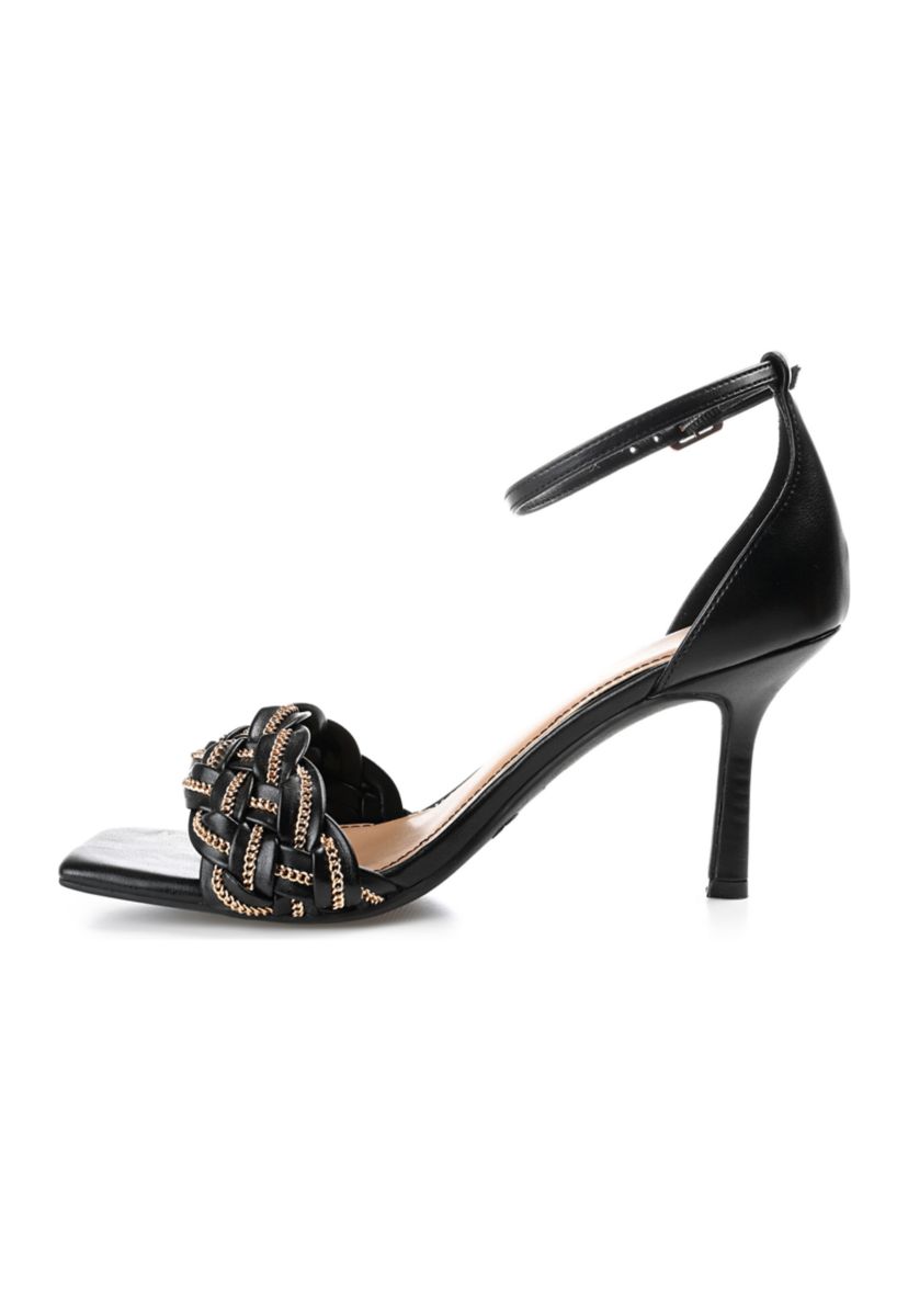 Mabella Pumps