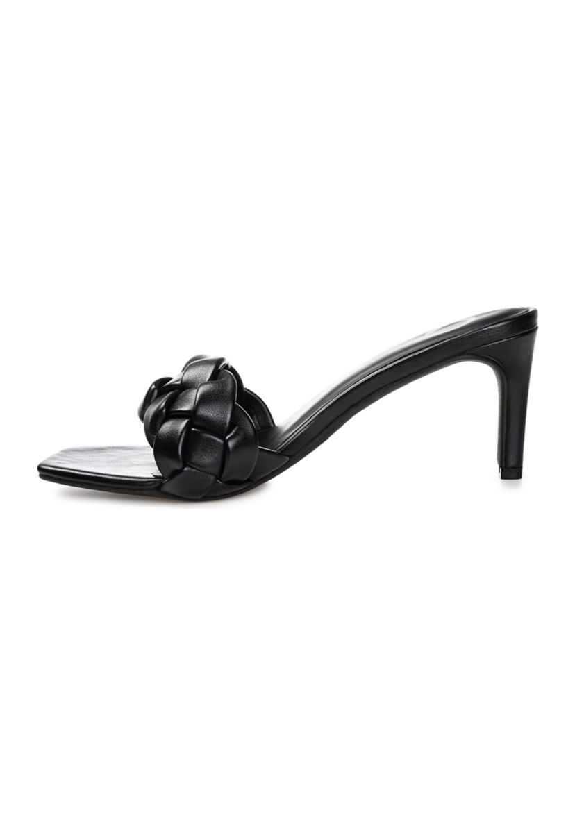 Hattie Pumps