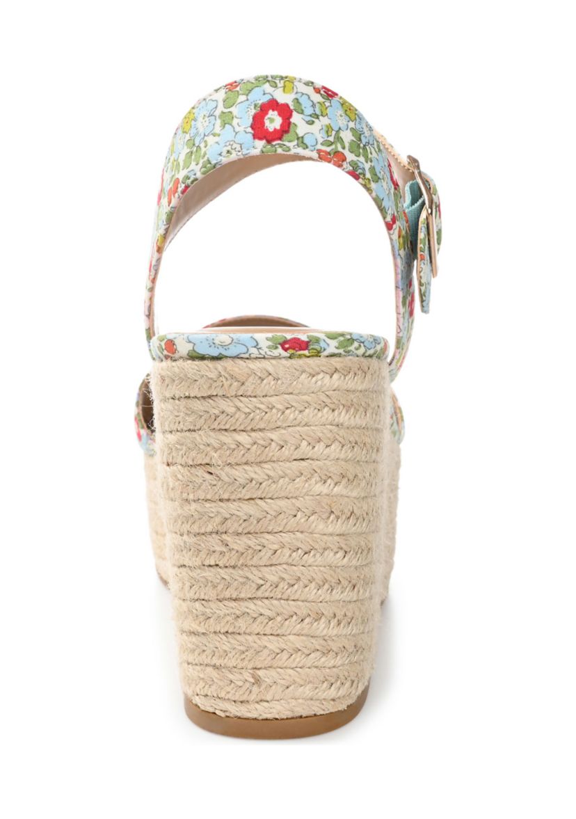 Pearrl Sandals