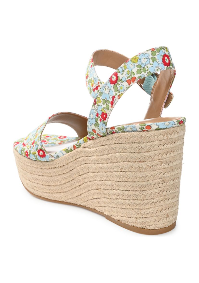 Pearrl Sandals