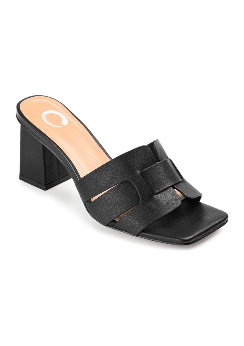 Renatta Pumps