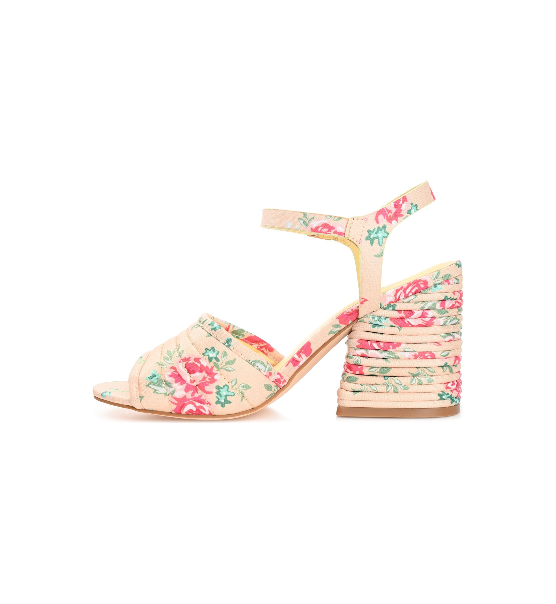 Charmaine Pumps