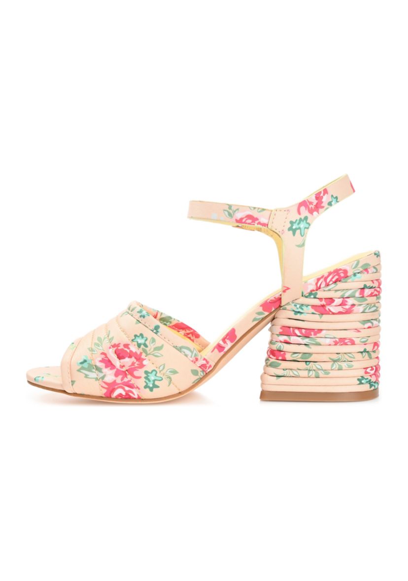 Charmaine Pumps