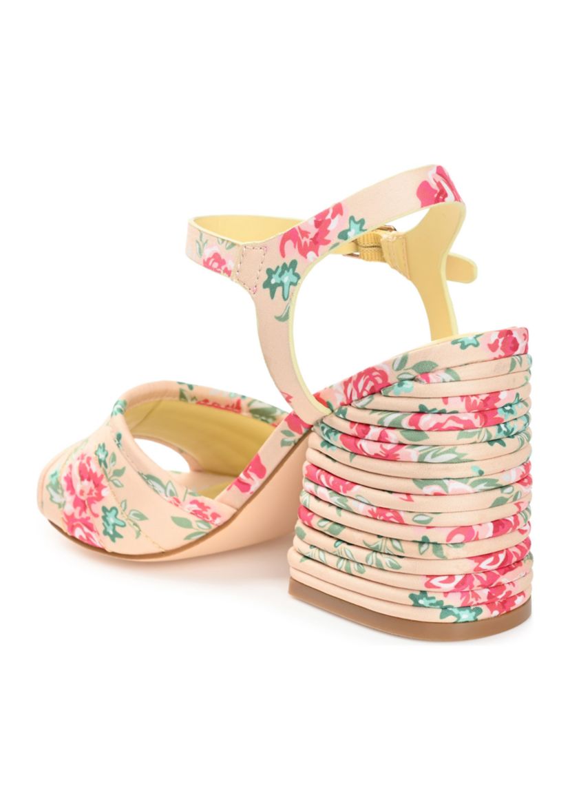 Charmaine Pumps