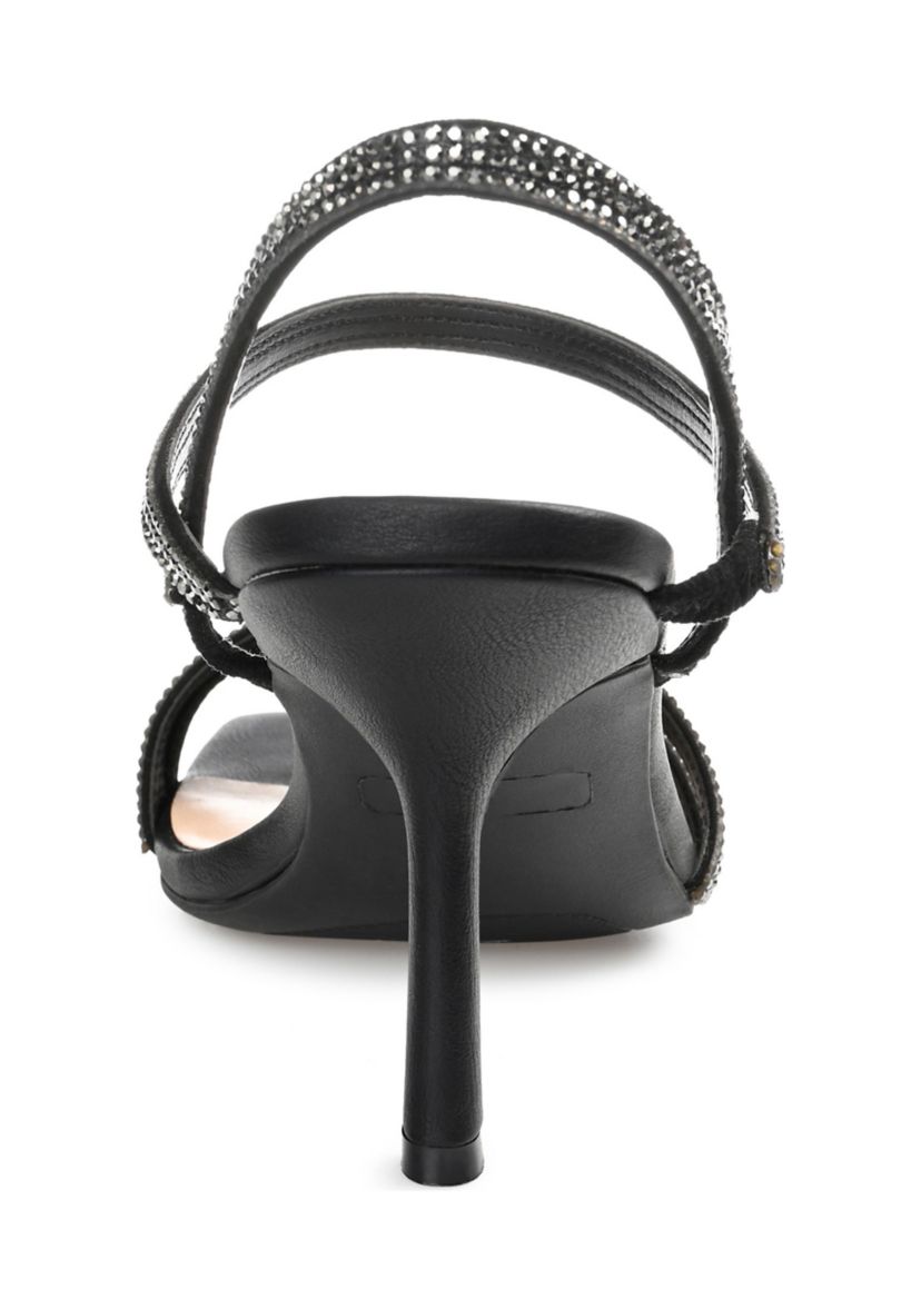Coraa Pumps