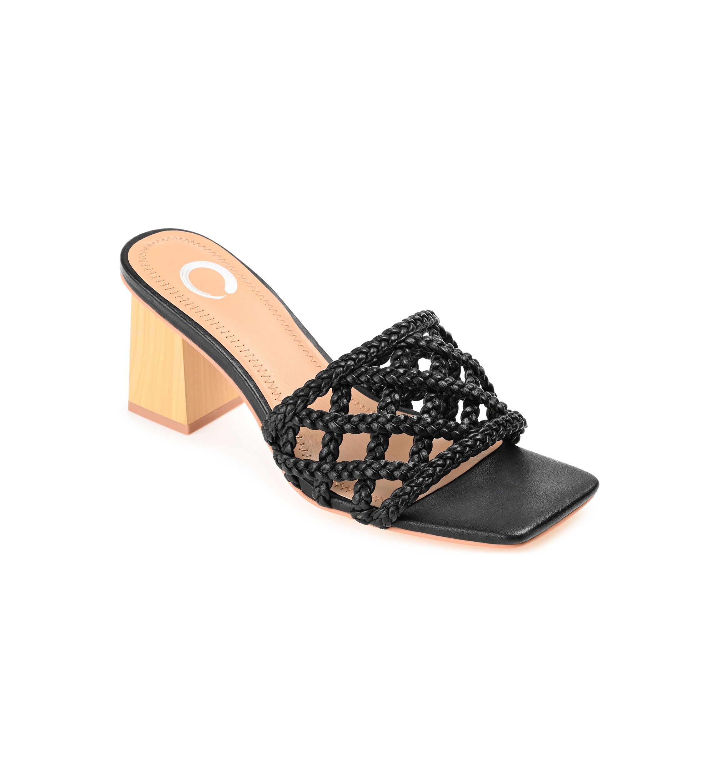 Evvie Pumps