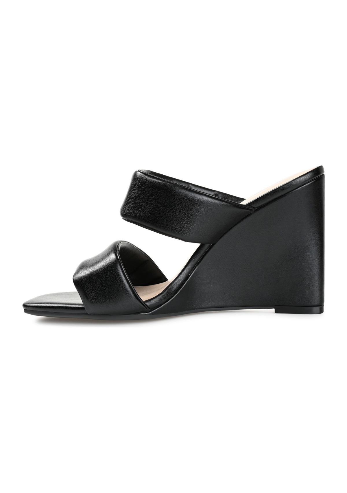 Kailee Pumps