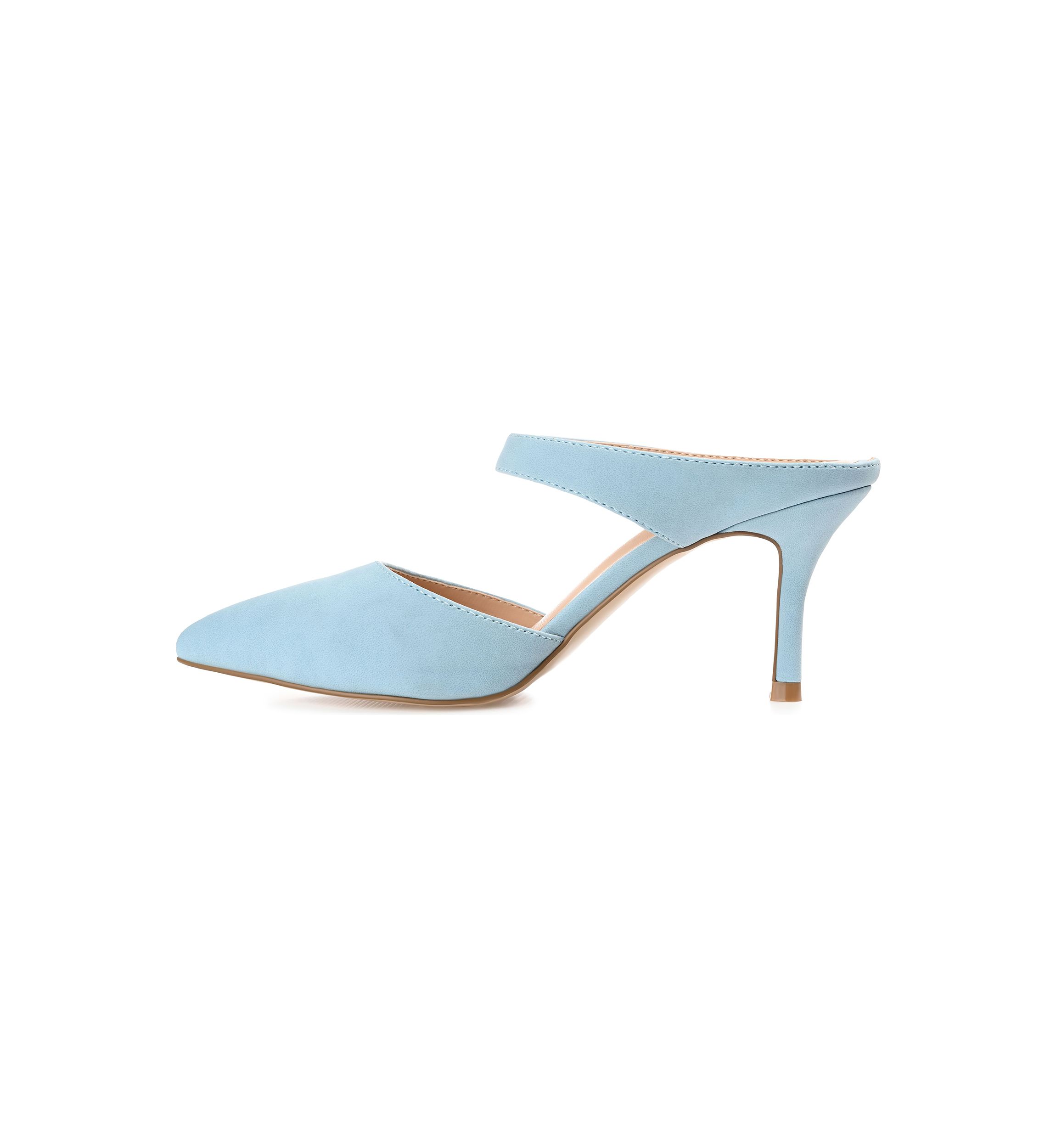 Maevali Pumps